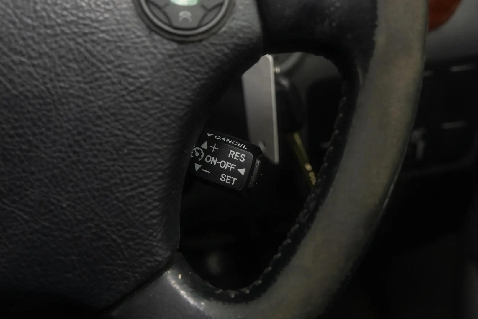 2004 Toyota Landcruiser Prado Gallery Image 12
