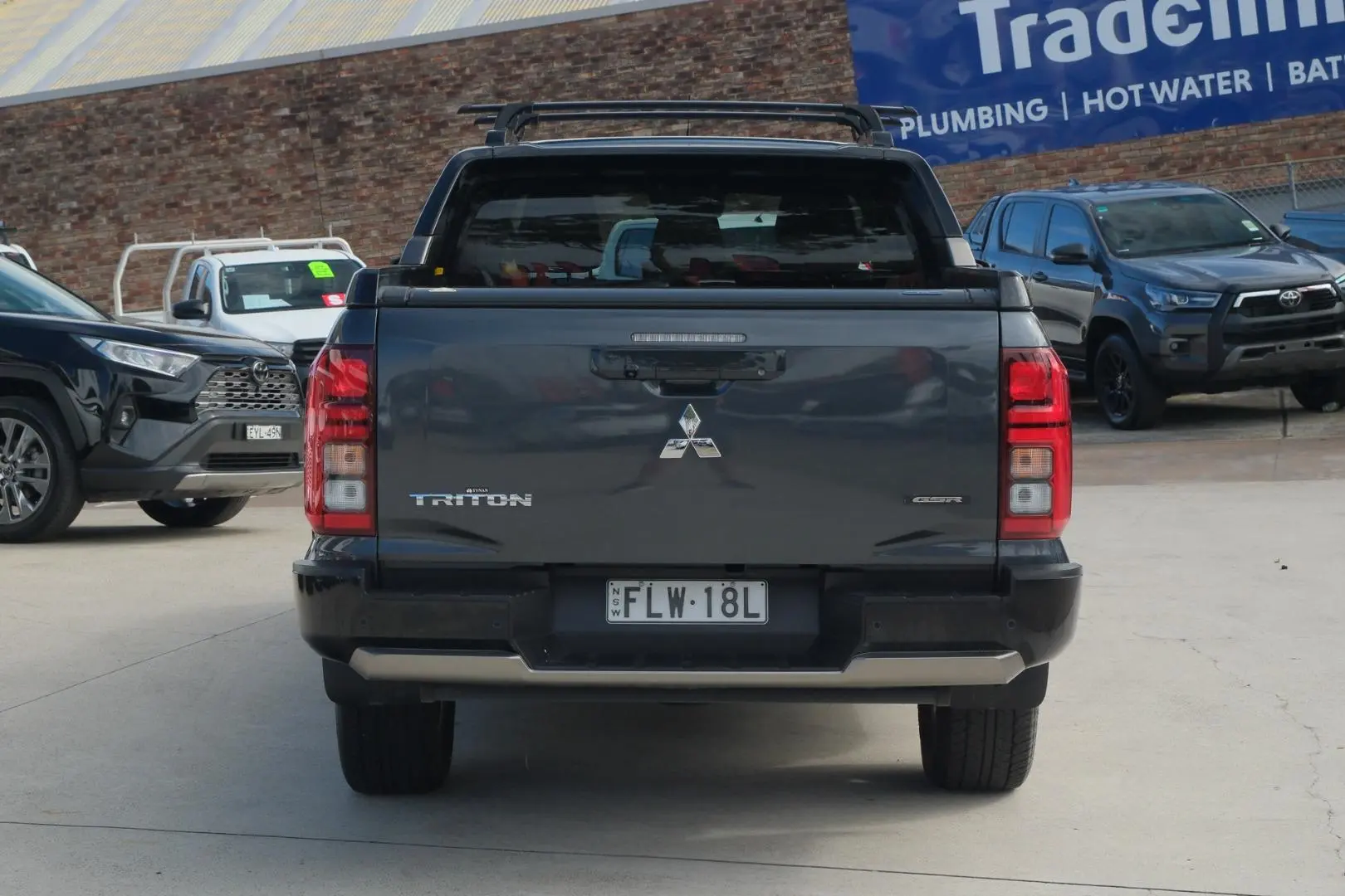 2024 Mitsubishi Triton Gallery Image 5