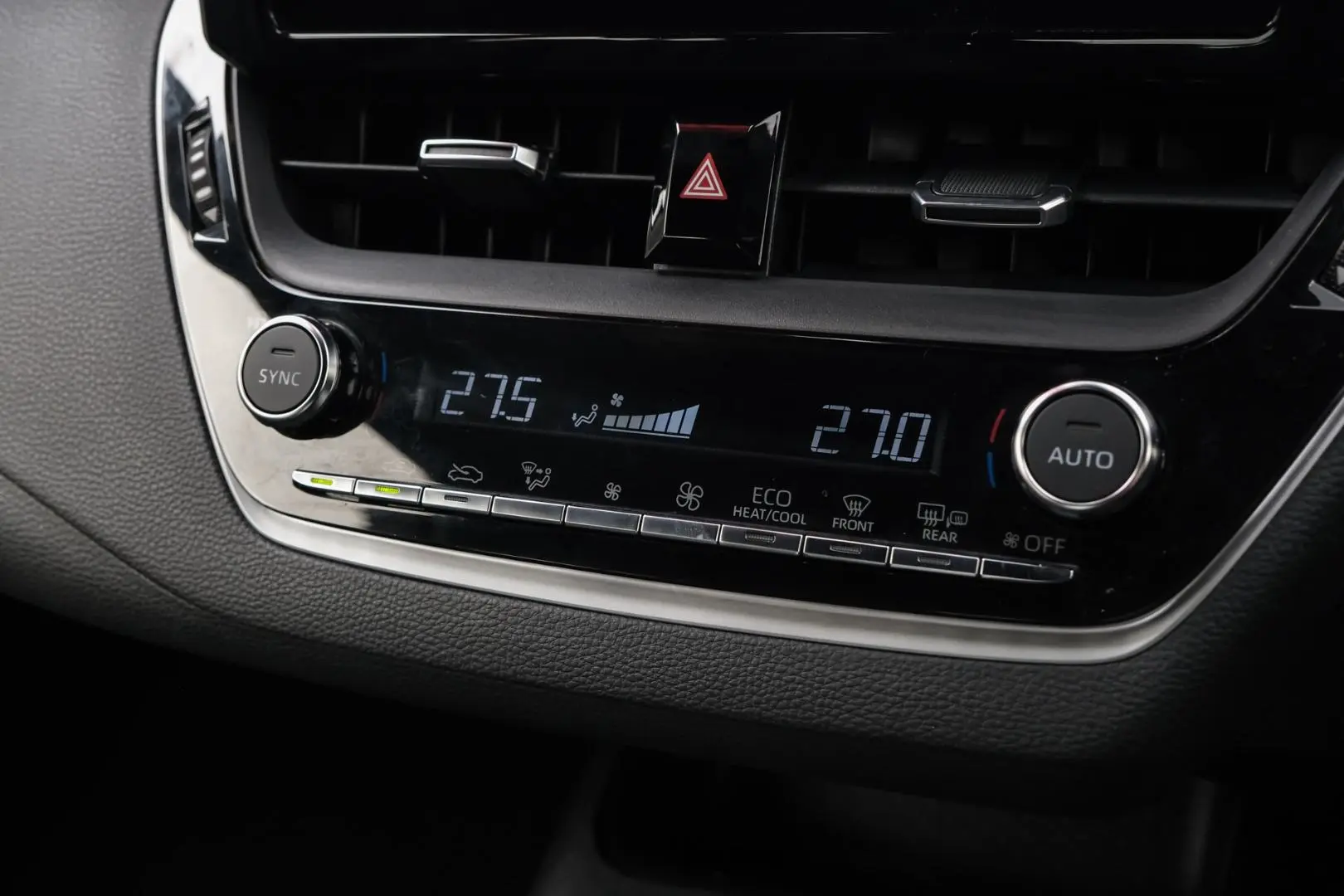 2023 Toyota Corolla Gallery Image 13