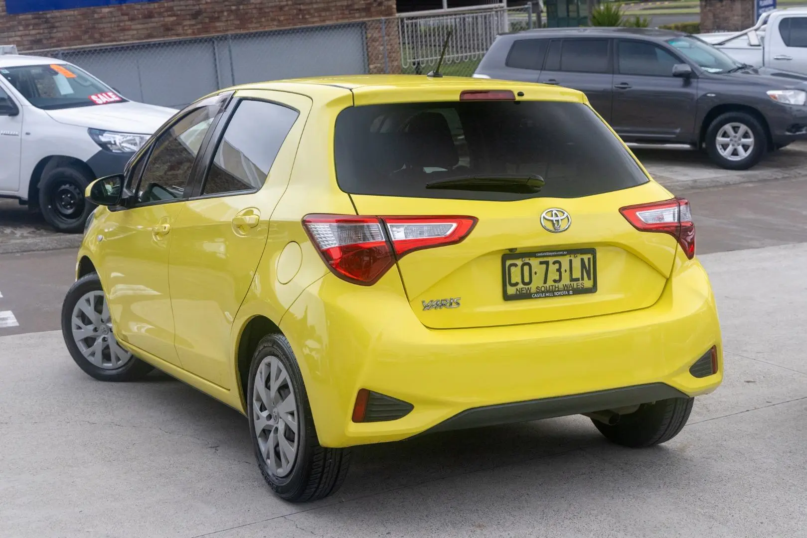 2017 Toyota Yaris Gallery Image 2