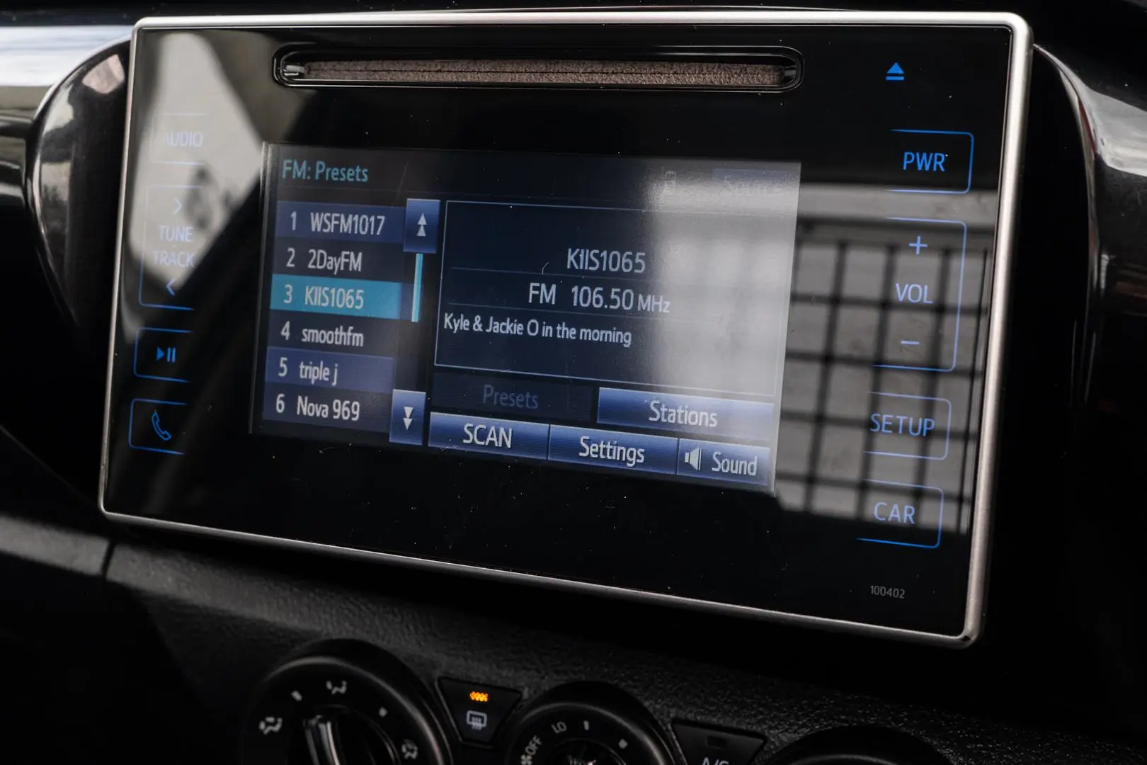 2018 Toyota Hilux Gallery Image 10