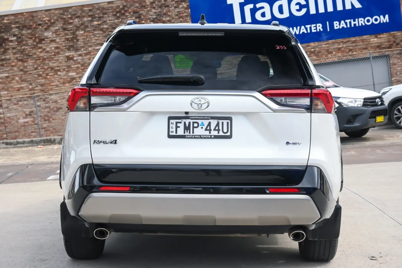 2024 Toyota RAV4 Gallery Image 5