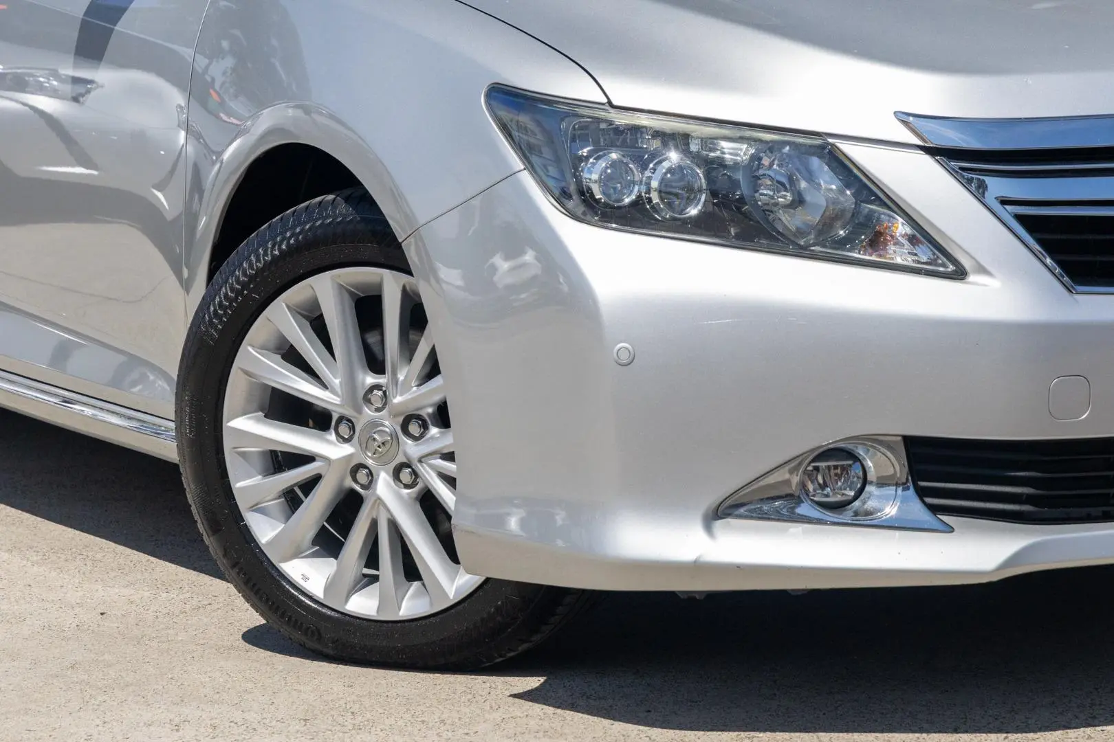 2017 Toyota Aurion Gallery Image 6