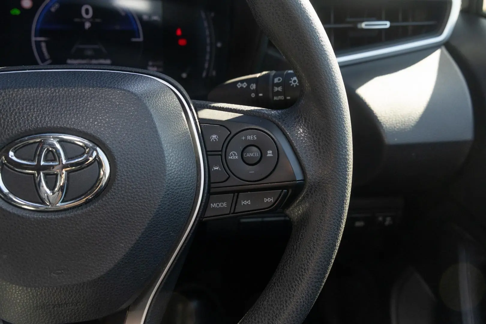 2023 Toyota Corolla Gallery Image 12