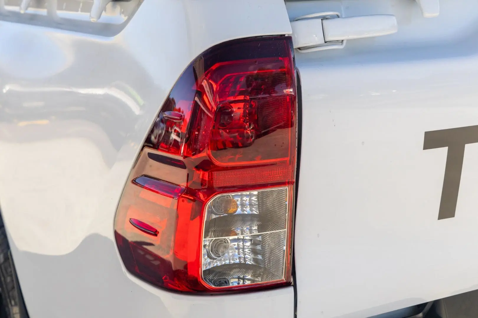 2020 Toyota Hilux Gallery Image 20