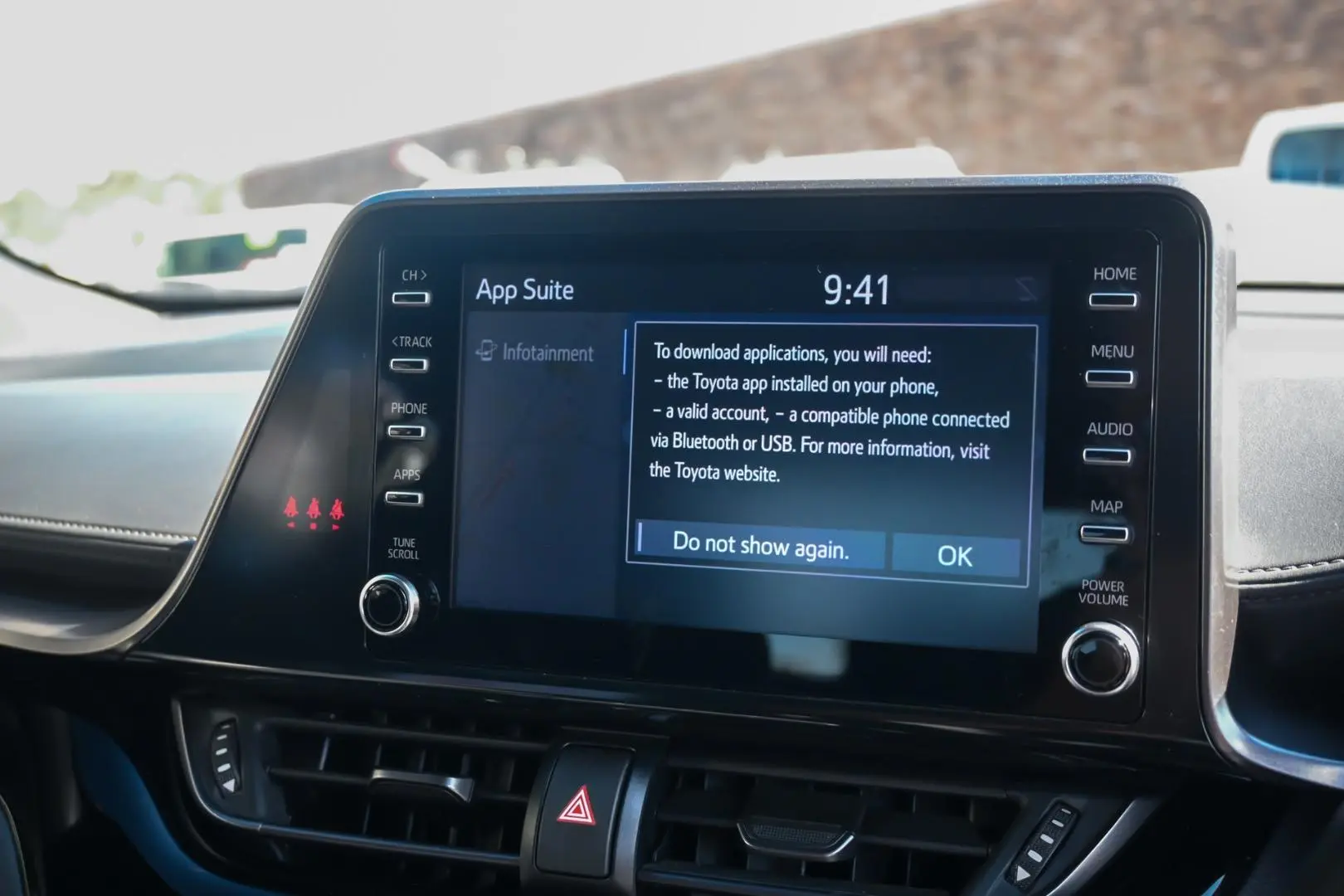 2021 Toyota C-HR Gallery Image 18
