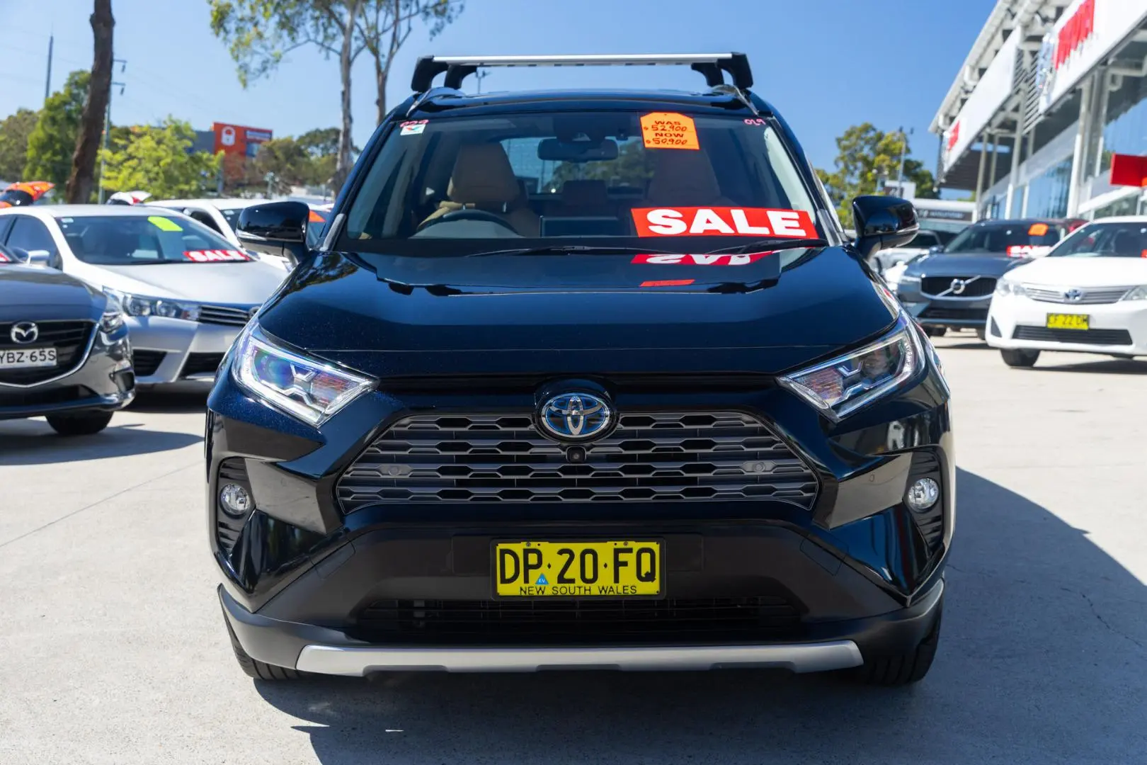 2021 Toyota RAV4 Gallery Image 4