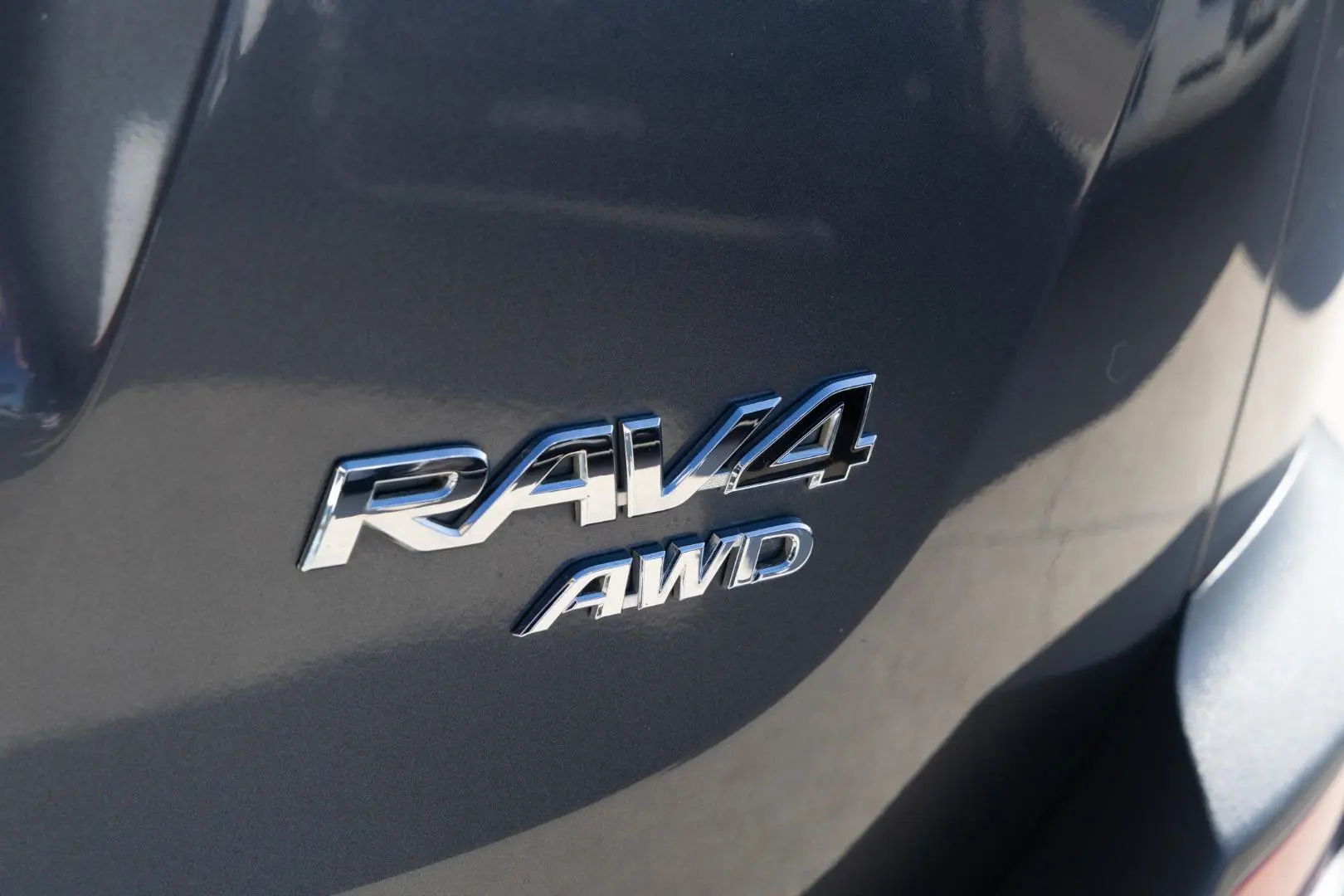 2014 Toyota RAV4 Gallery Image 21