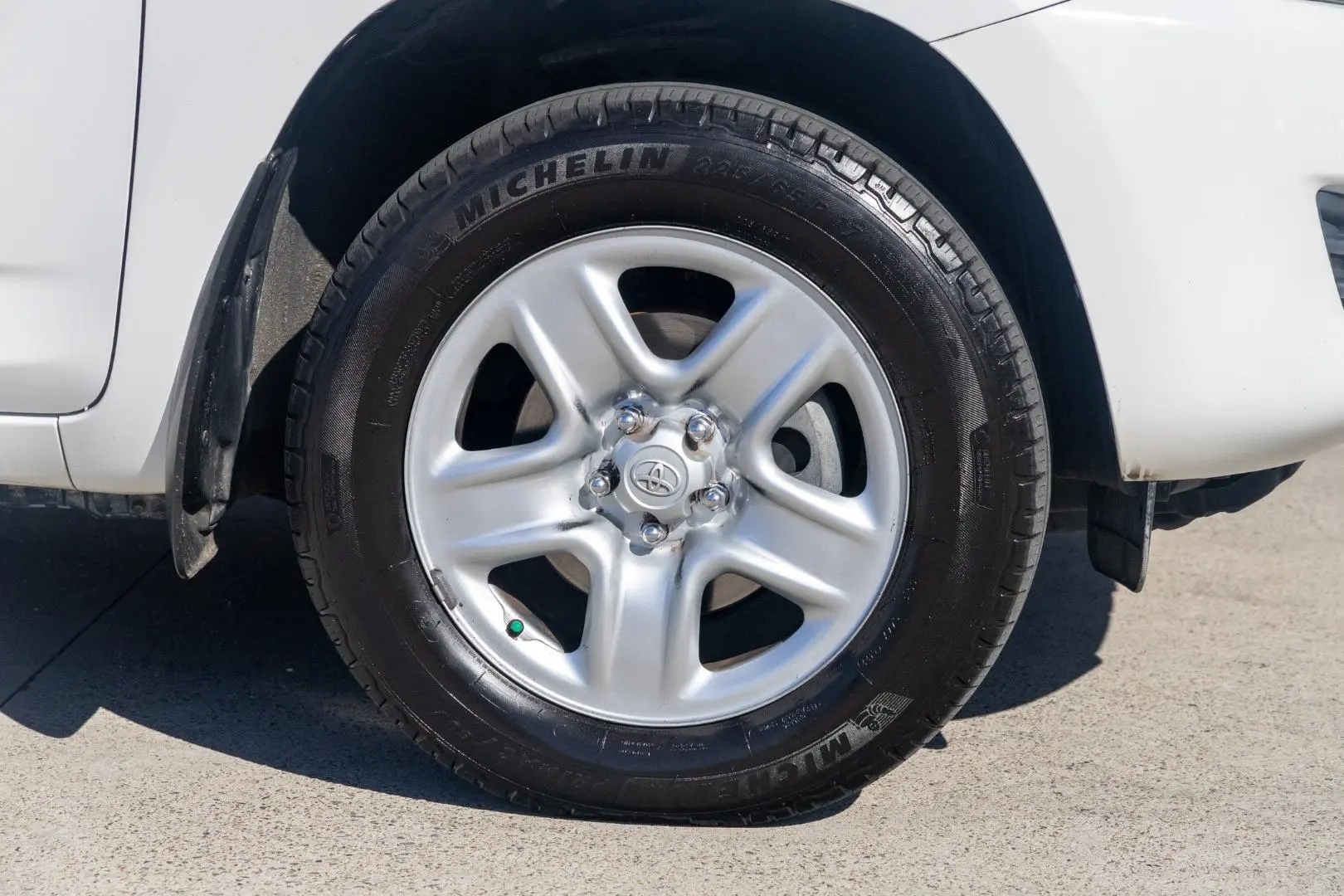 2010 Toyota RAV4 Gallery Image 21