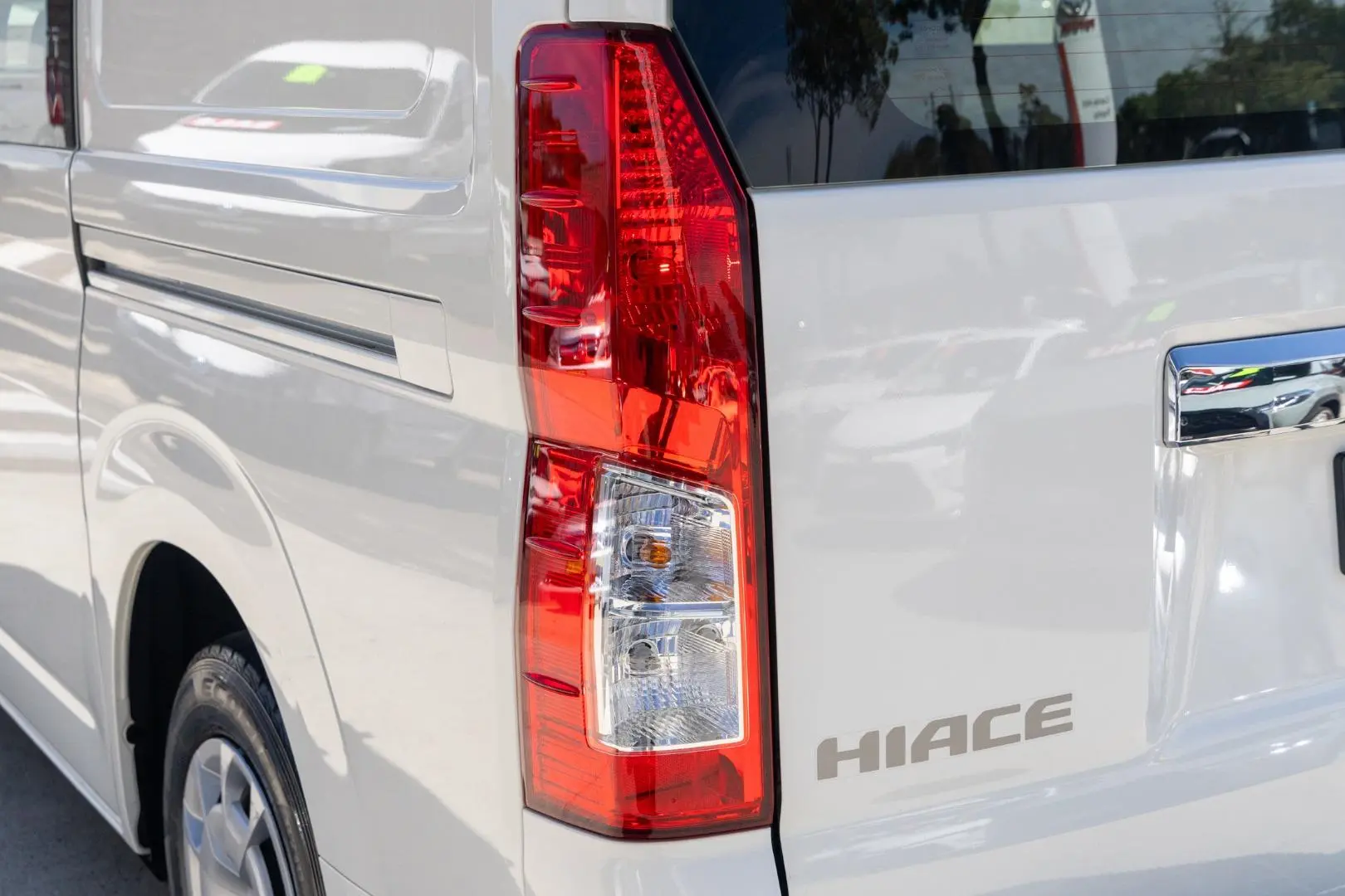 2023 Toyota Hiace Gallery Image 20