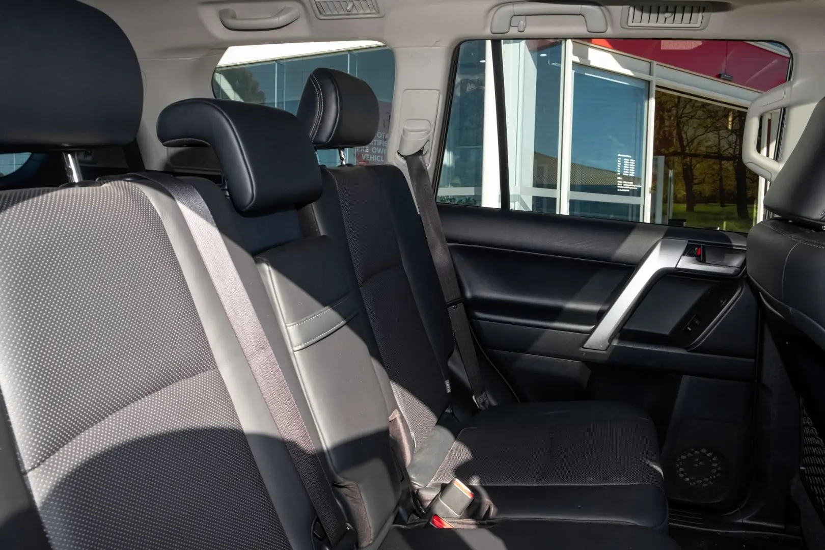 2021 Toyota Landcruiser Prado Gallery Image 9