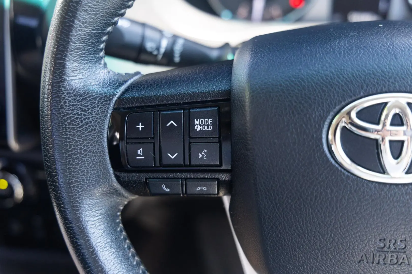 2020 Toyota Hilux Gallery Image 14