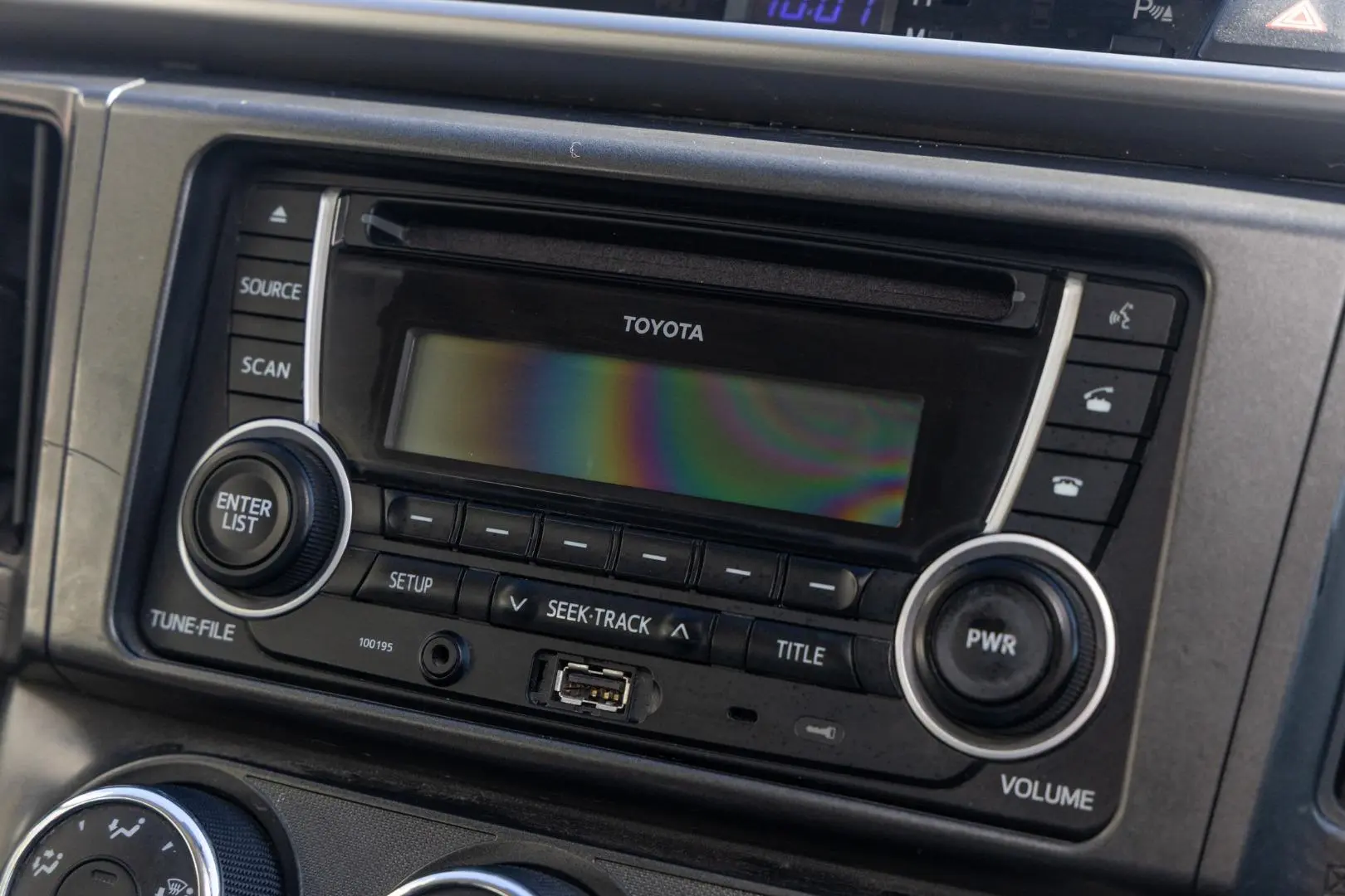 2013 Toyota RAV4 Gallery Image 14