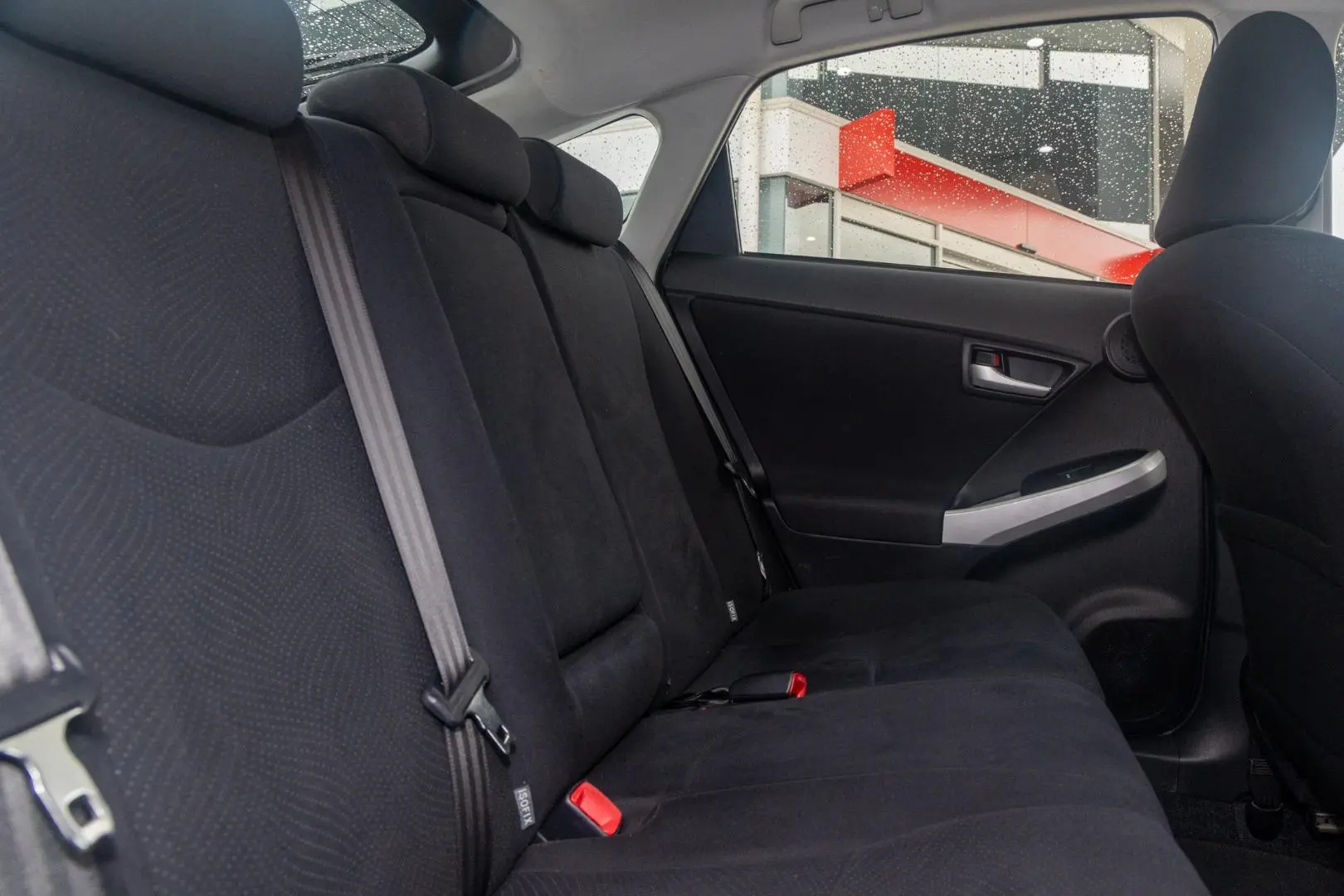 2012 Toyota Prius Gallery Image 9