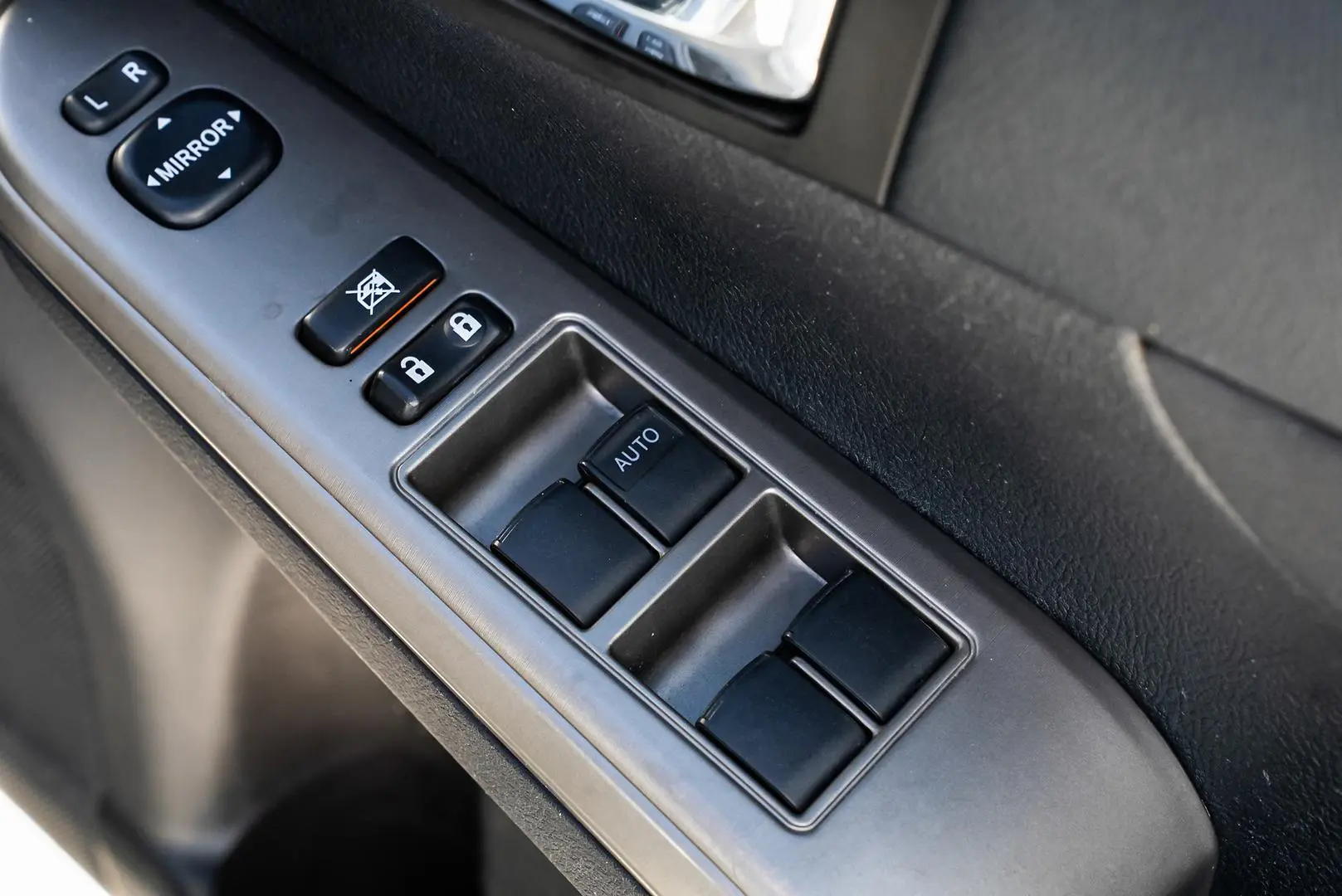 2014 Toyota Aurion Gallery Image 14