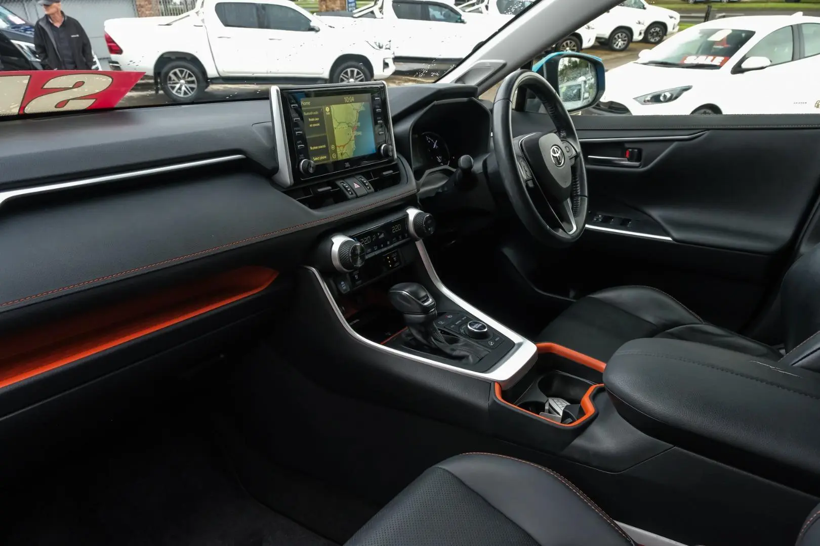 2019 Toyota RAV4 Gallery Image 8
