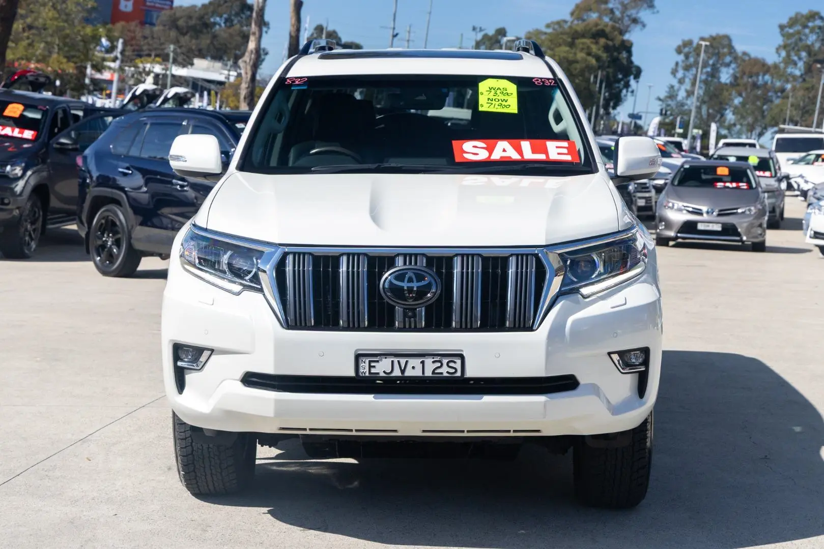 2020 Toyota Landcruiser Prado Gallery Image 4