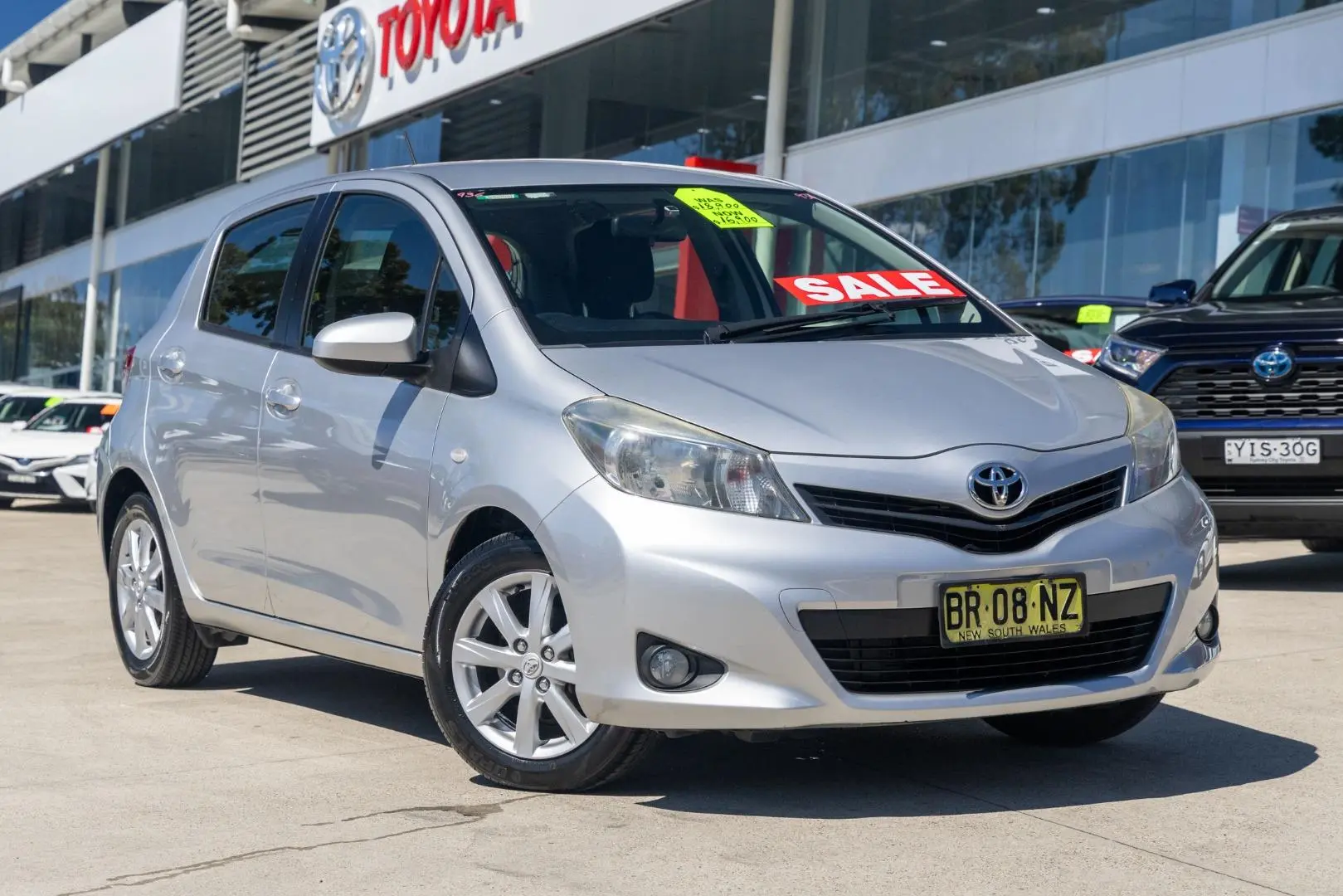 2012 Toyota Yaris Gallery Image 1