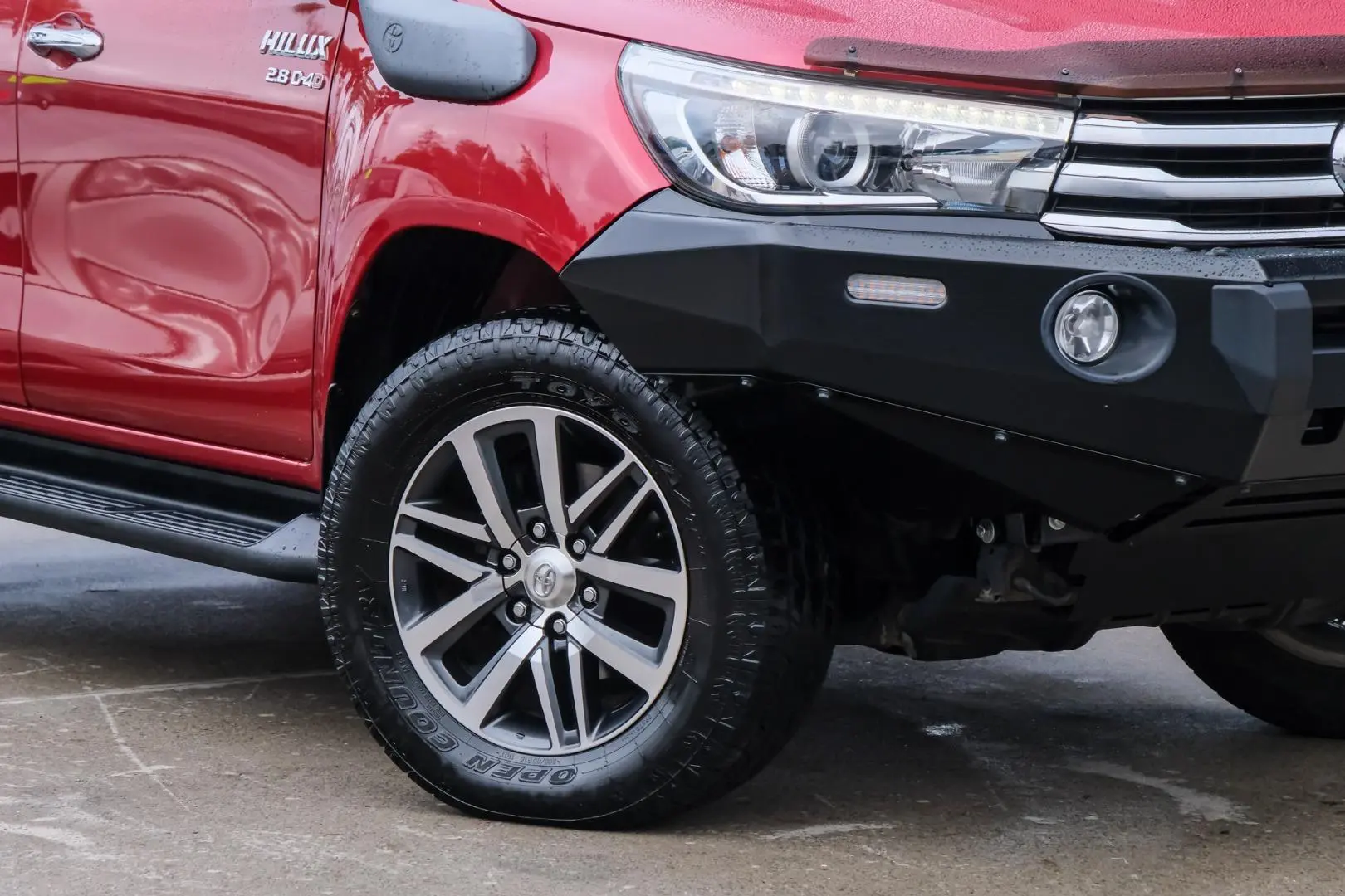 2018 Toyota Hilux Gallery Image 6