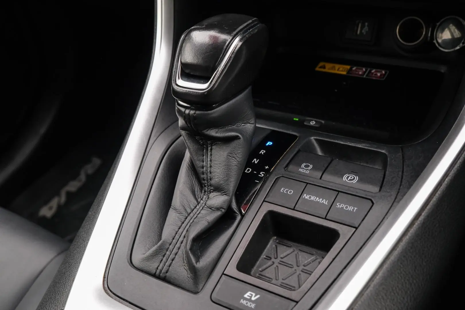 2023 Toyota RAV4 Gallery Image 14