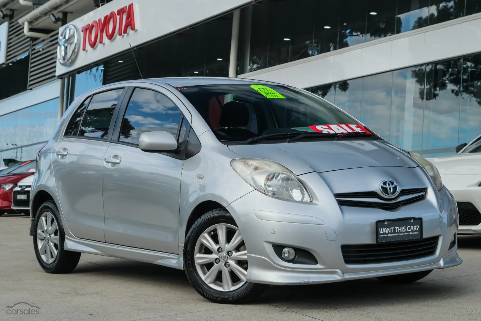 2008 Toyota Yaris Image 1