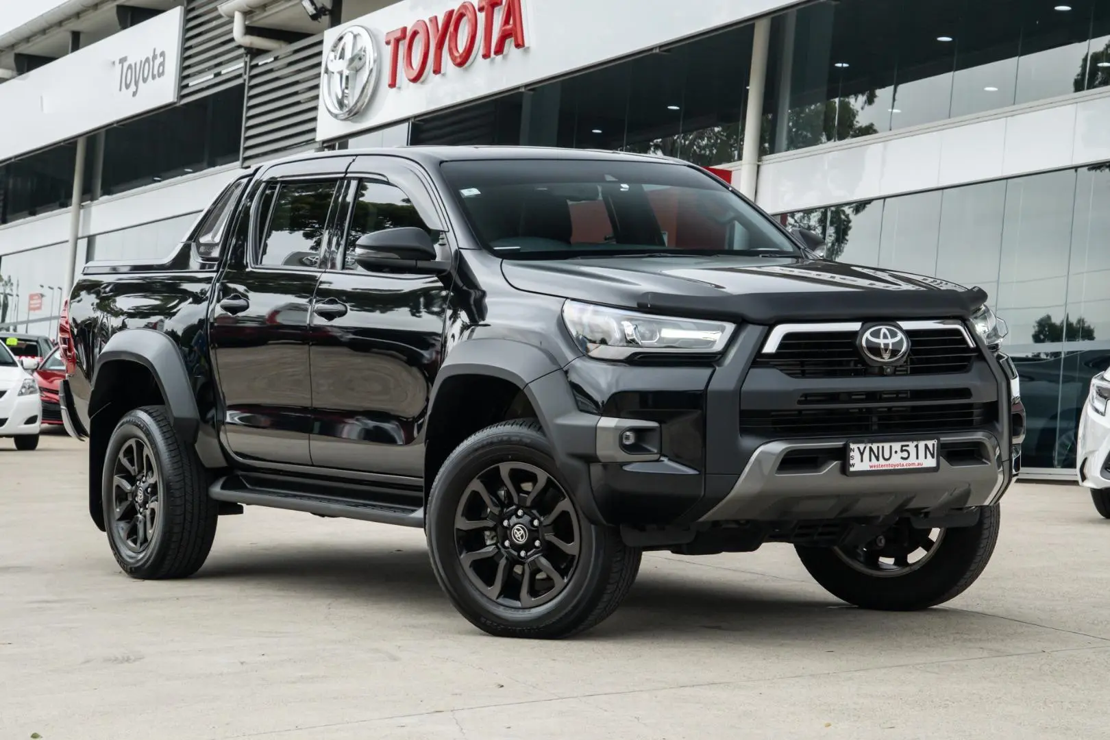 2023 Toyota Hilux Gallery Image 1