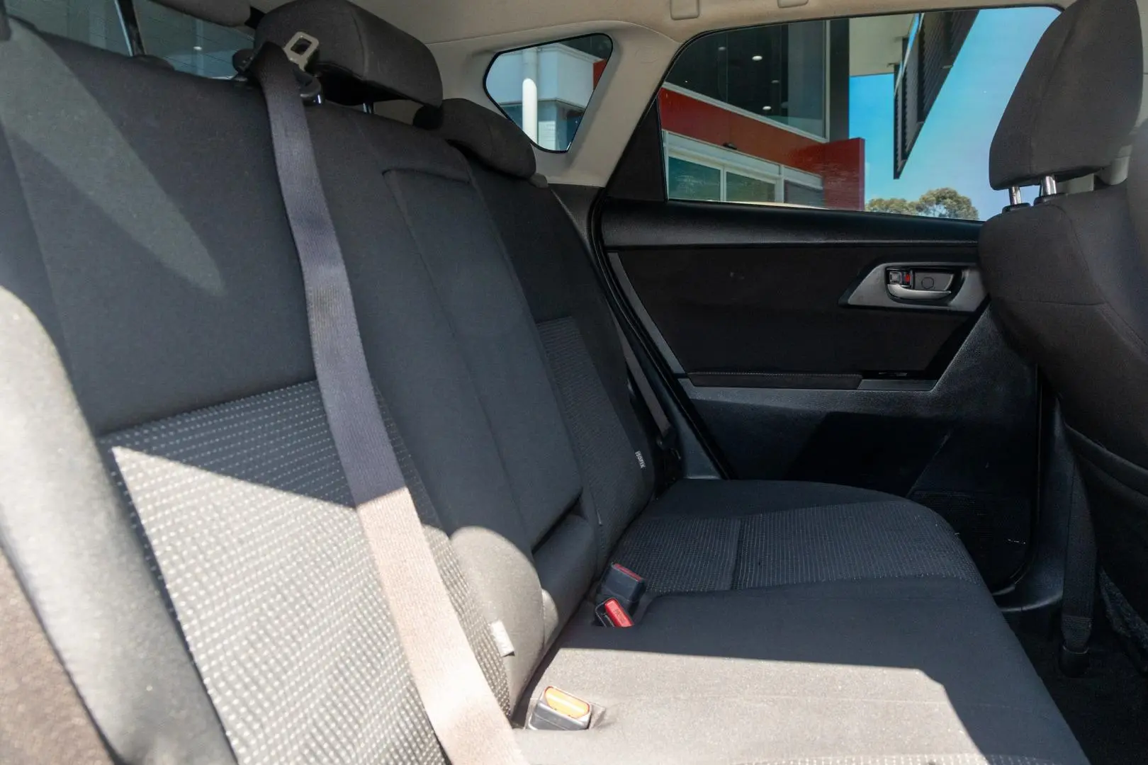 2018 Toyota Corolla Gallery Image 9
