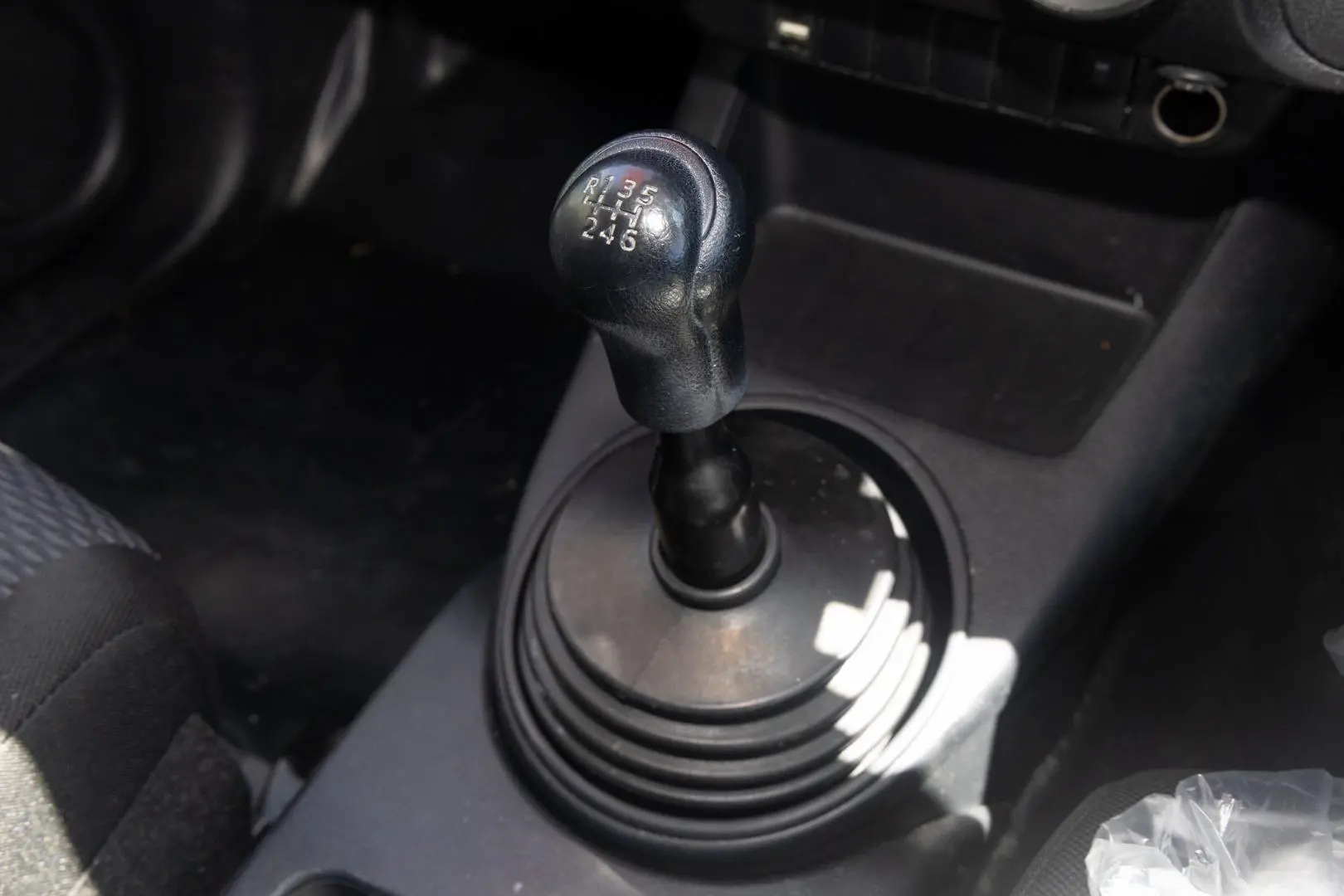 2022 Toyota Hilux Gallery Image 16