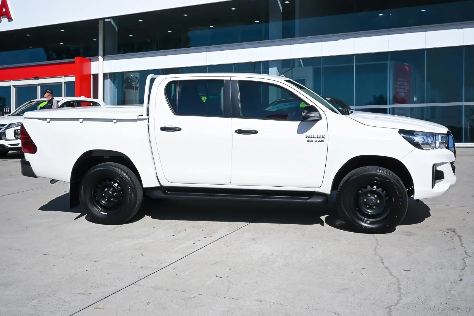 2020 Toyota Hilux Gallery Image 3