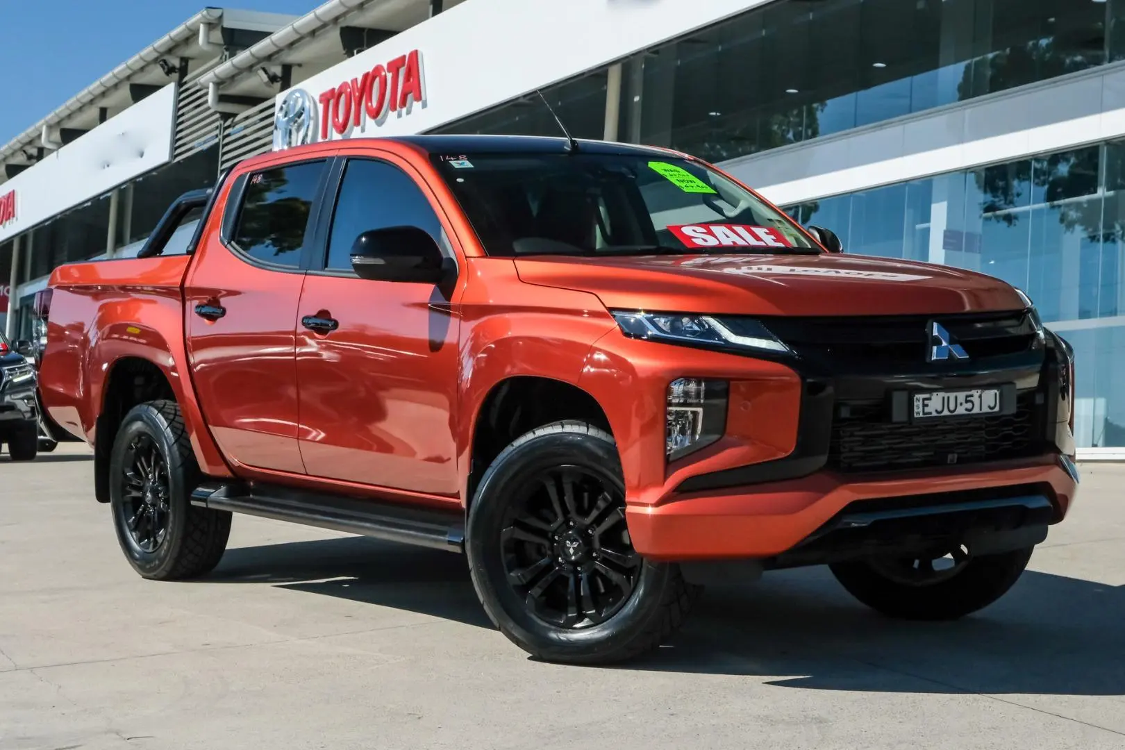 2020 Mitsubishi Triton Gallery Image 1