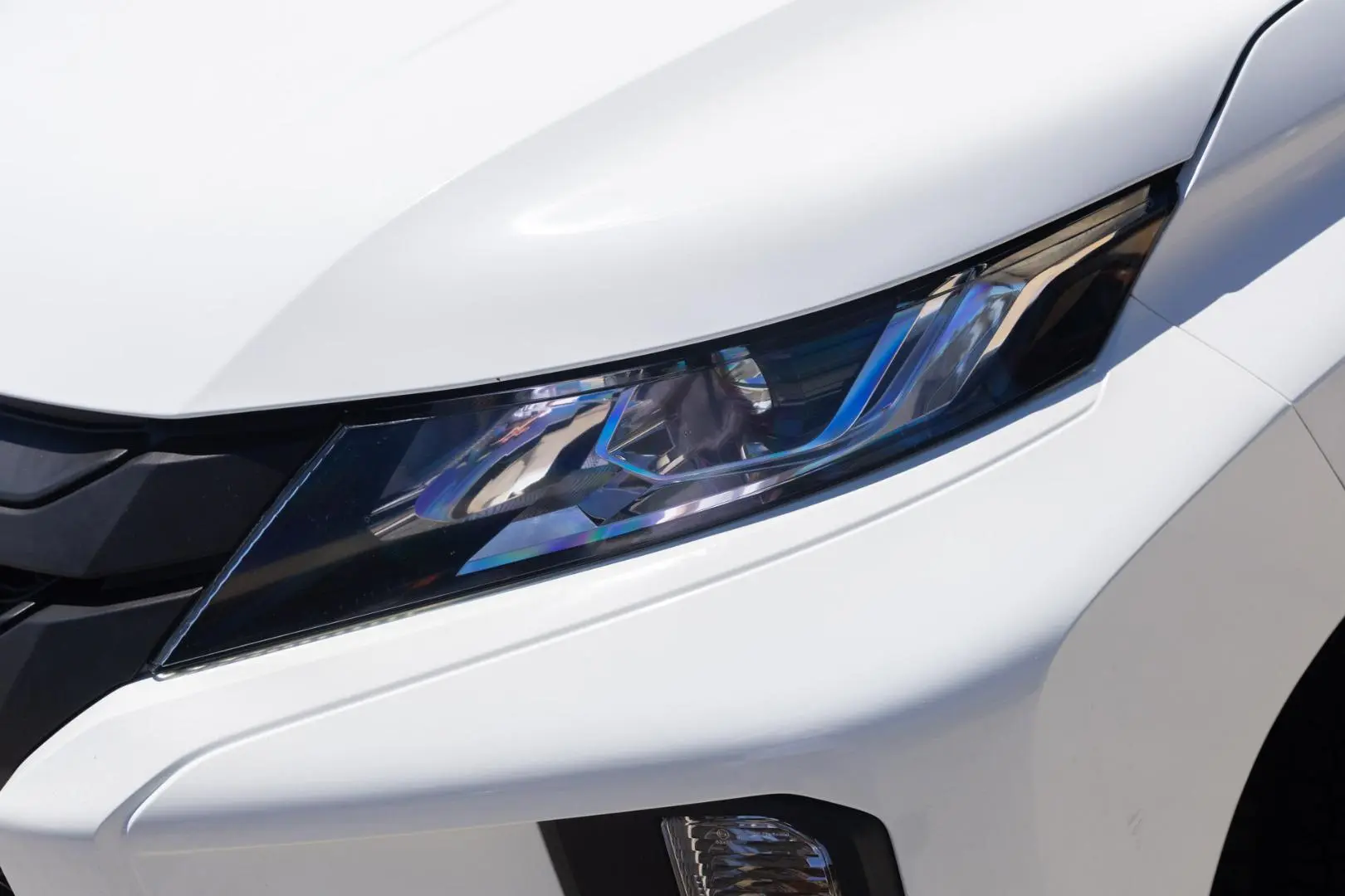 2019 Mitsubishi Triton Gallery Image 15