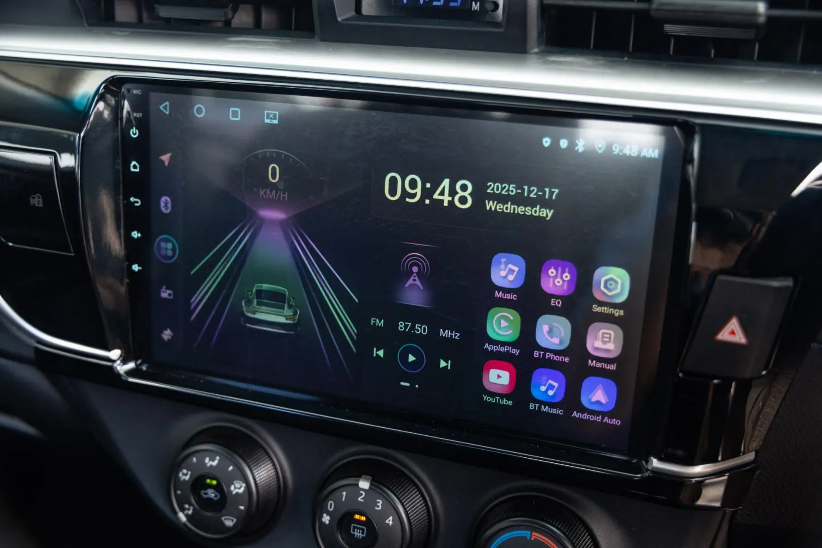 2016 Toyota Corolla Gallery Image 11