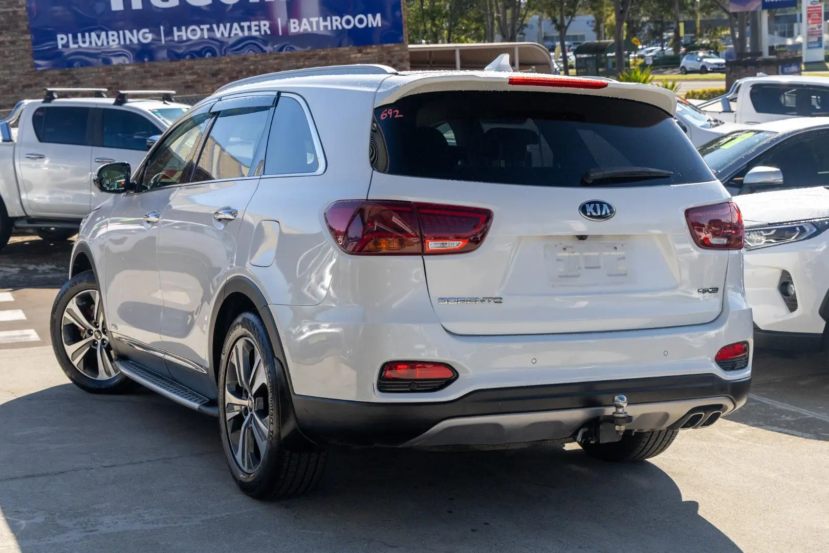 2019 Kia Sorento Gallery Image 2