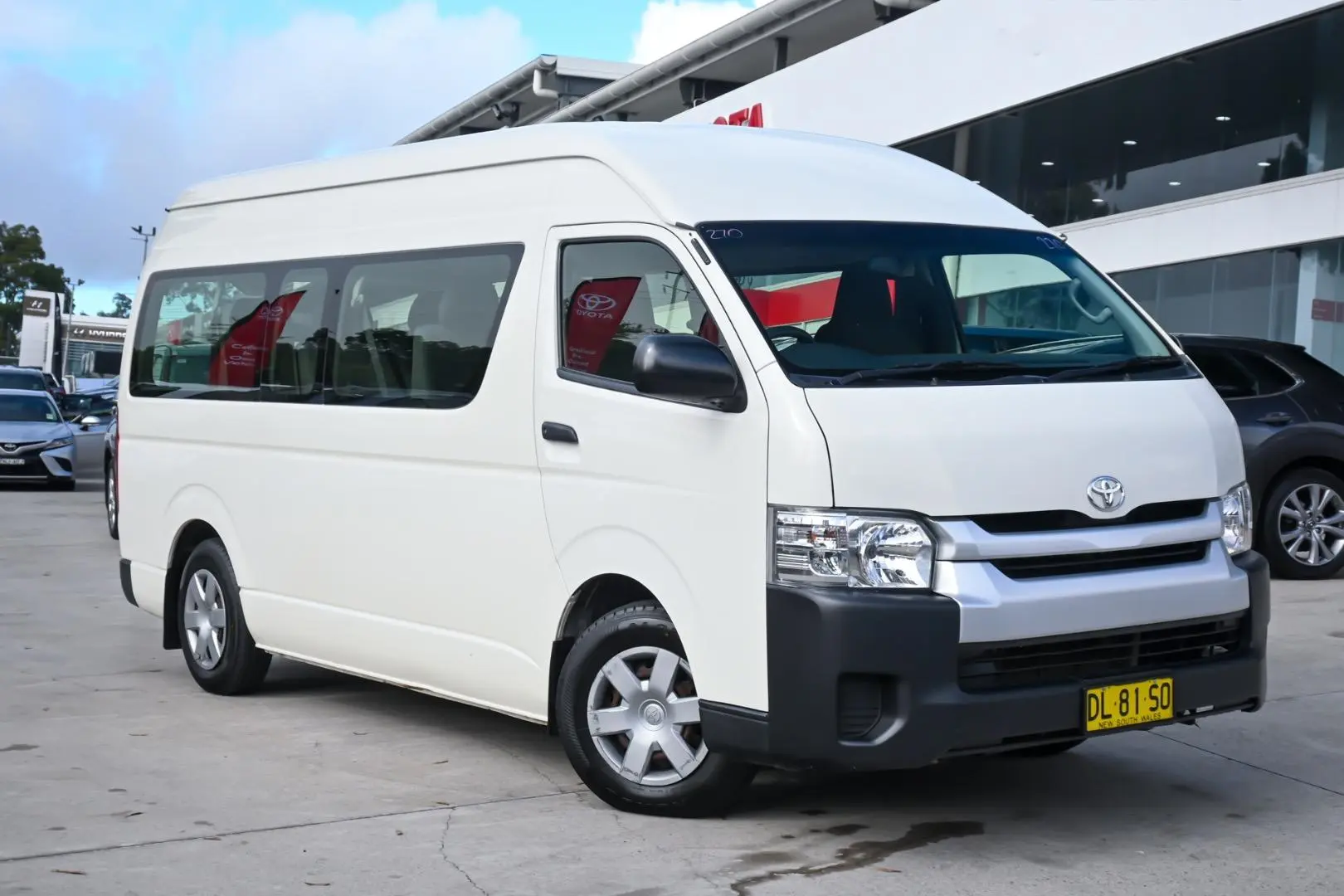 2018 Toyota Hiace Image