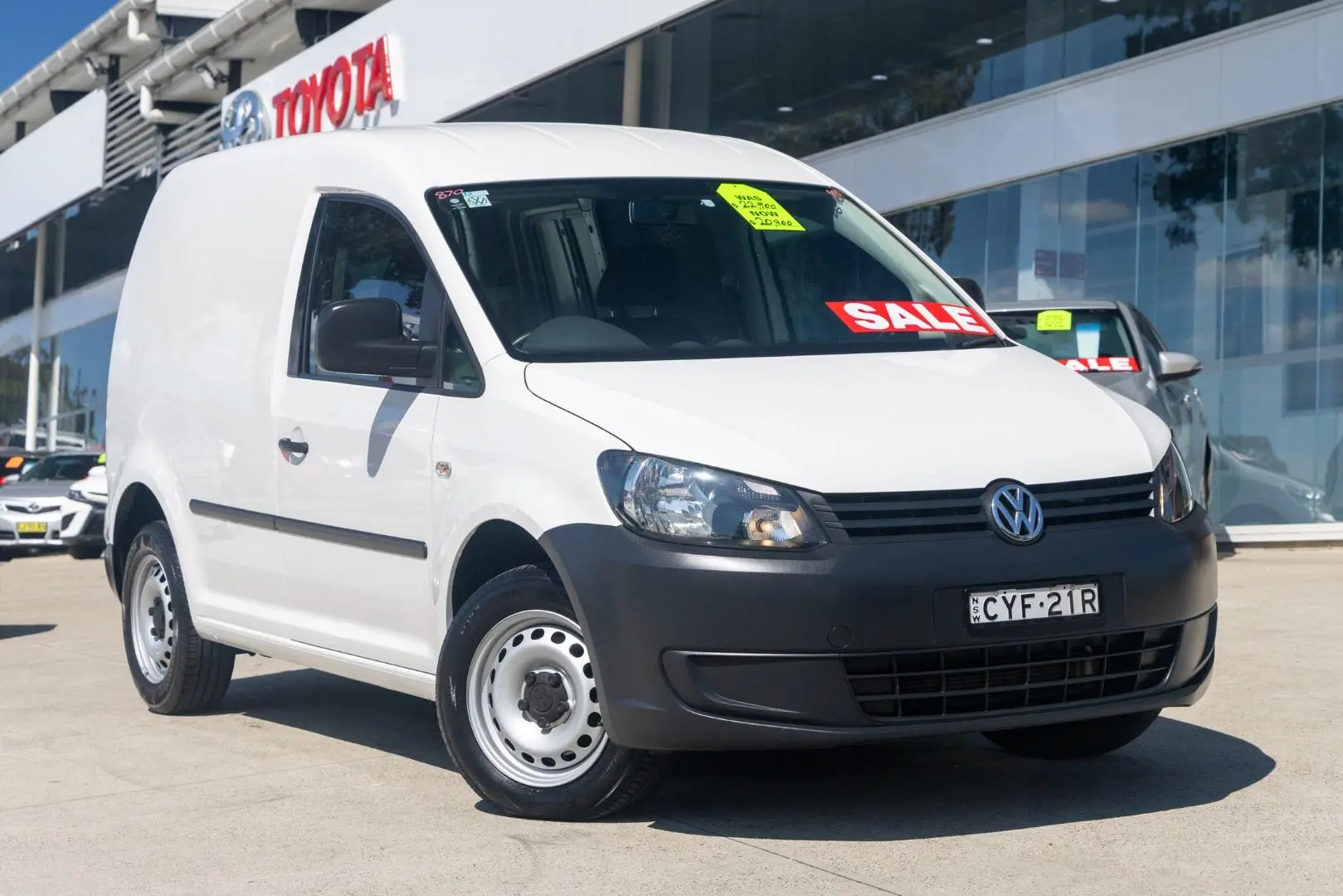 2015 Volkswagen Caddy Gallery Image 1
