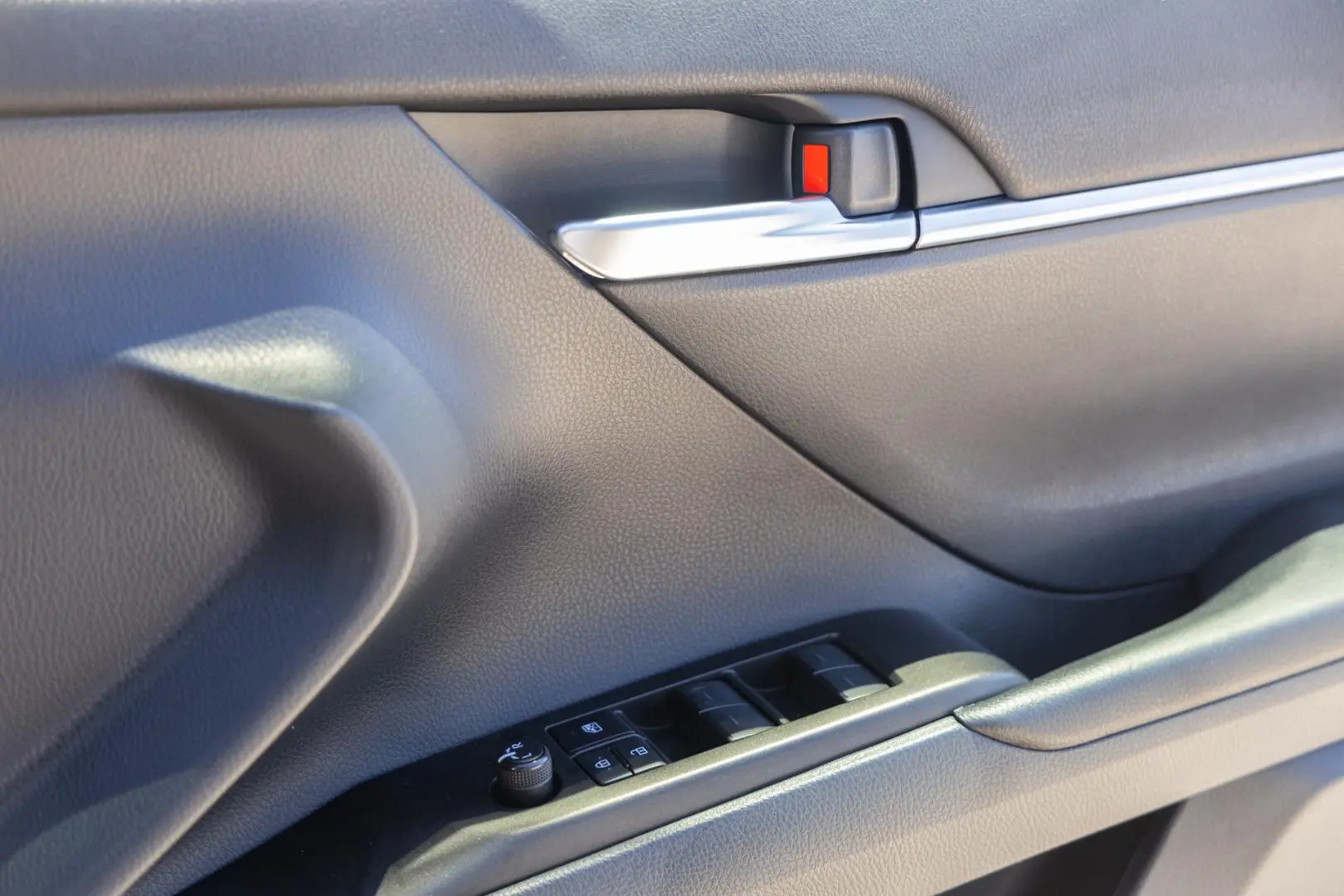 2024 Toyota Camry Gallery Image 16