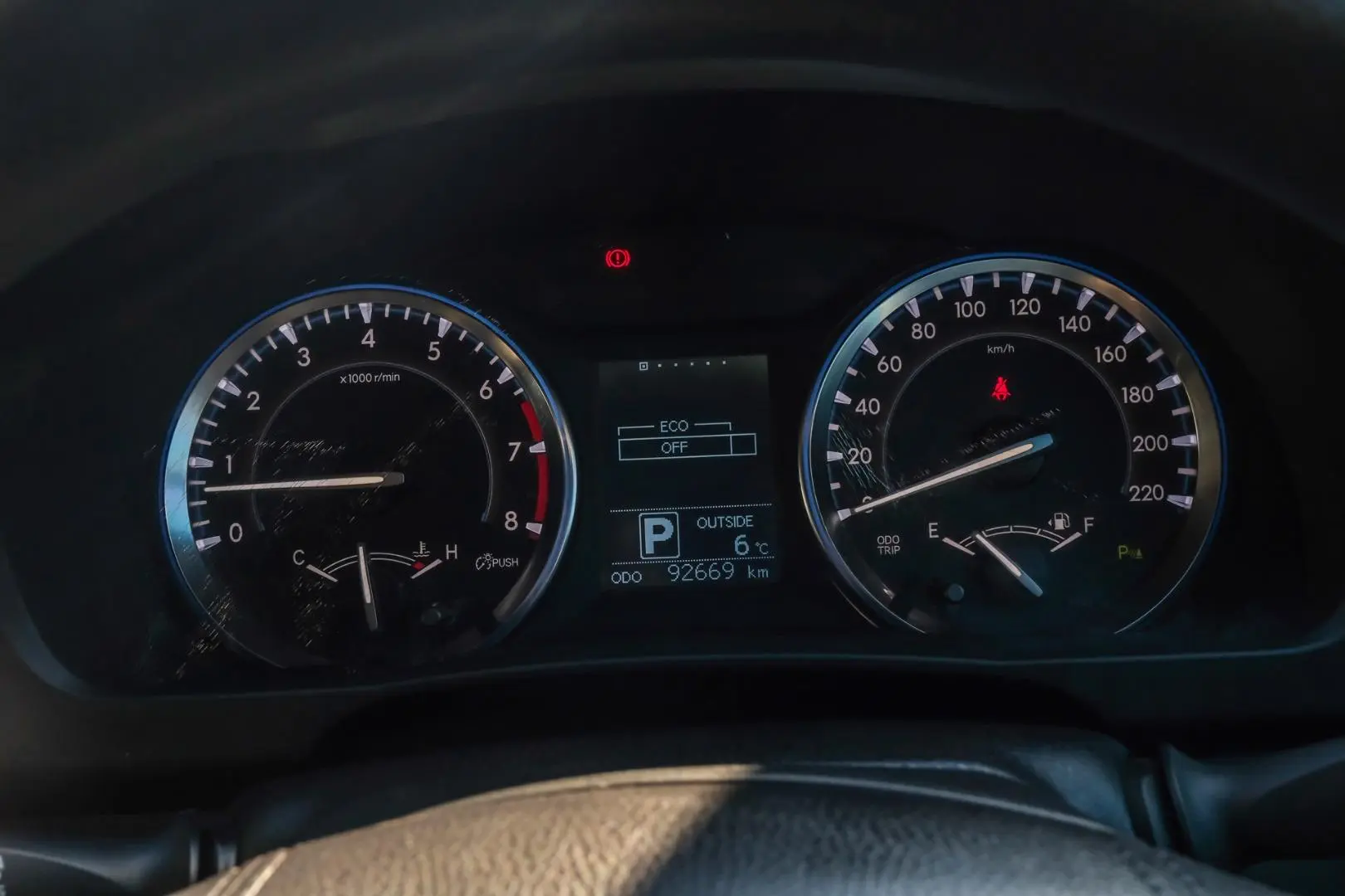 2015 Toyota Kluger Gallery Image 10