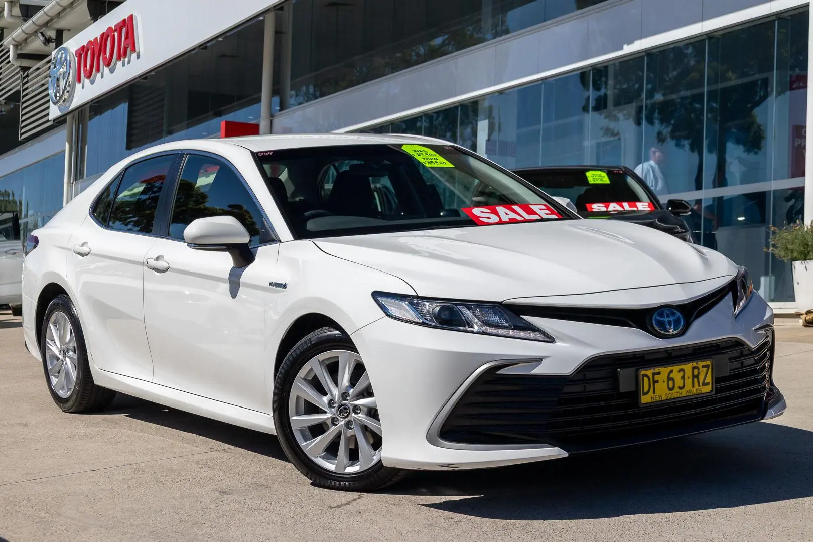 2022 Toyota Camry Gallery Image 1