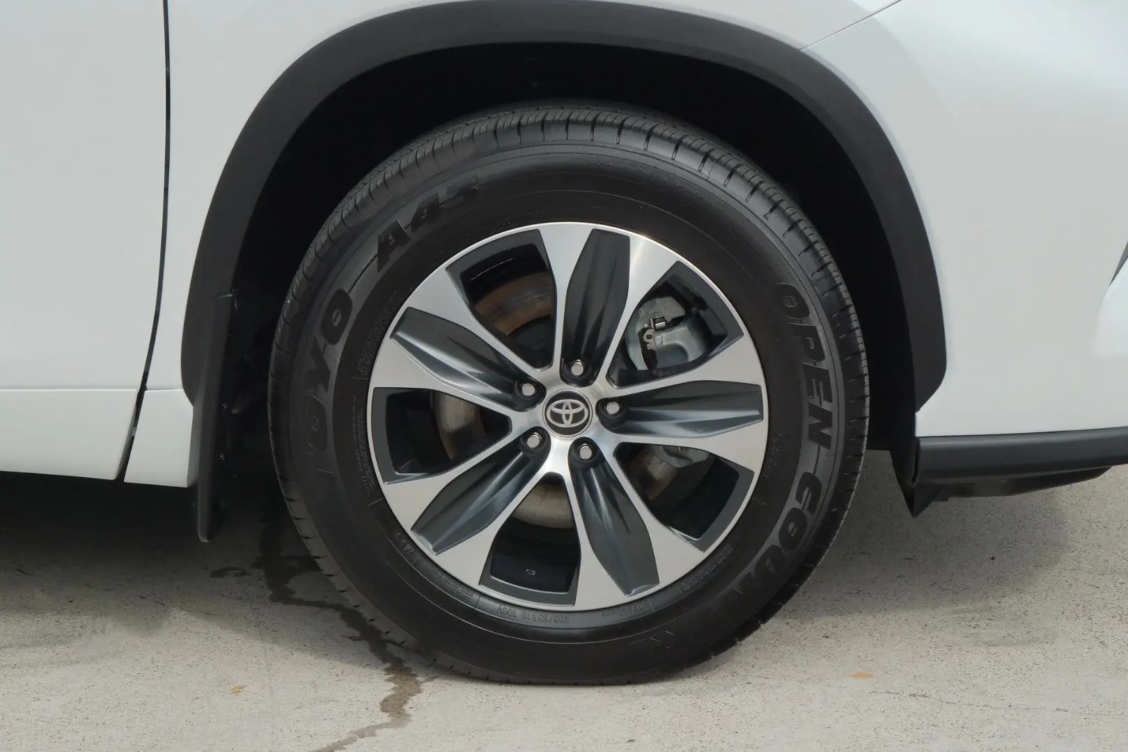 2025 Toyota Kluger Gallery Image 20