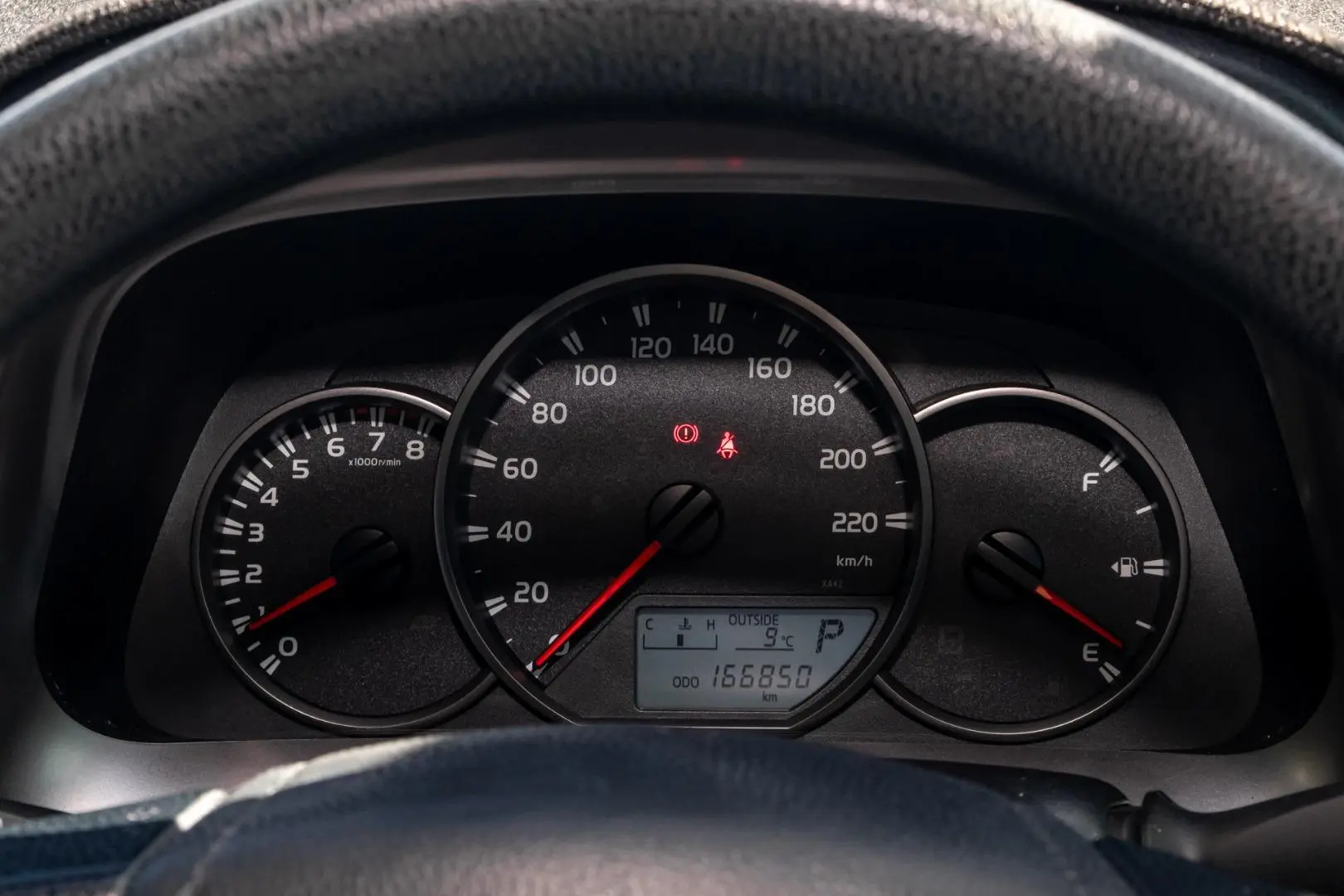 2016 Toyota RAV4 Gallery Image 13