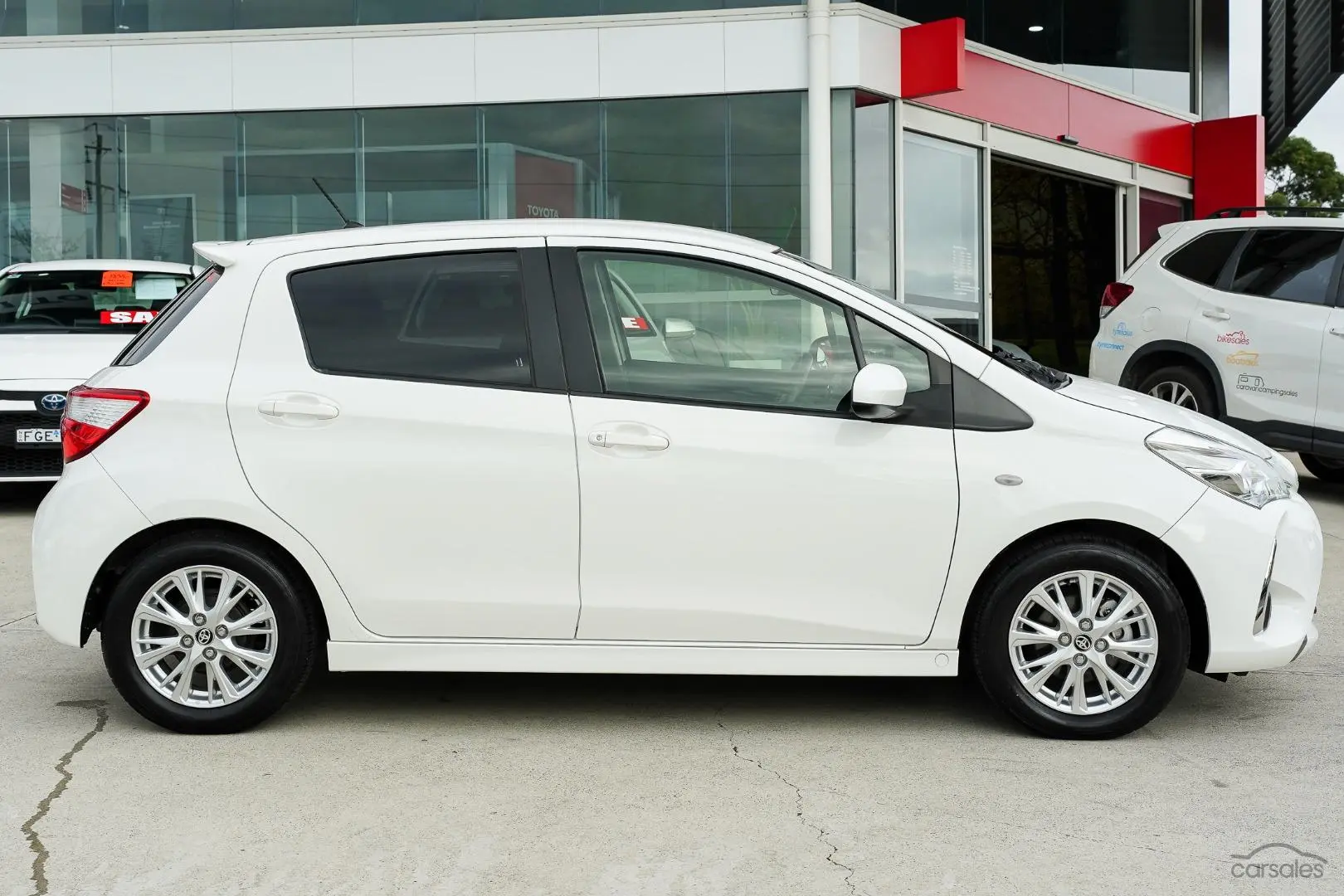 2018 Toyota Yaris Image 3