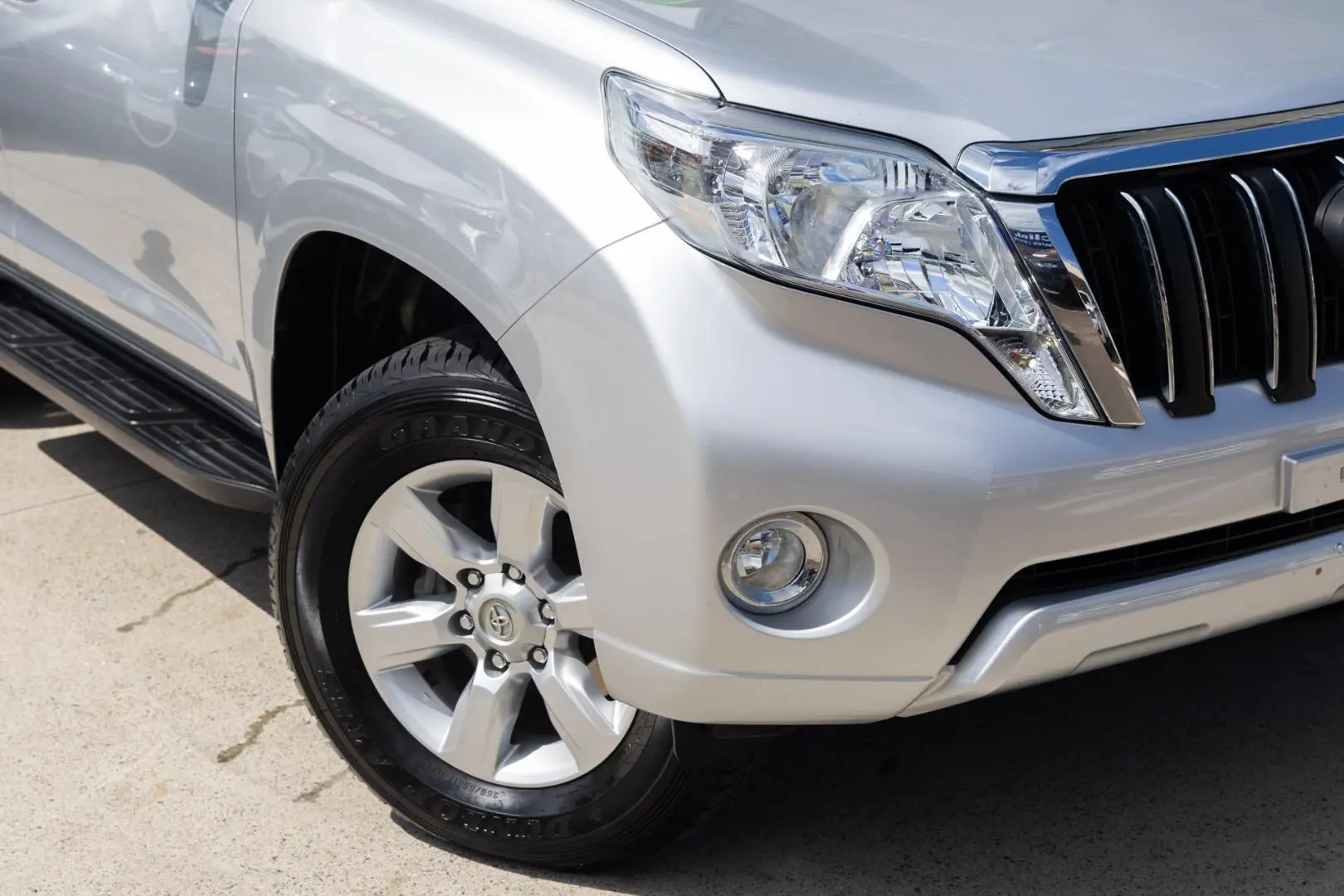 2017 Toyota Landcruiser Prado Gallery Image 6