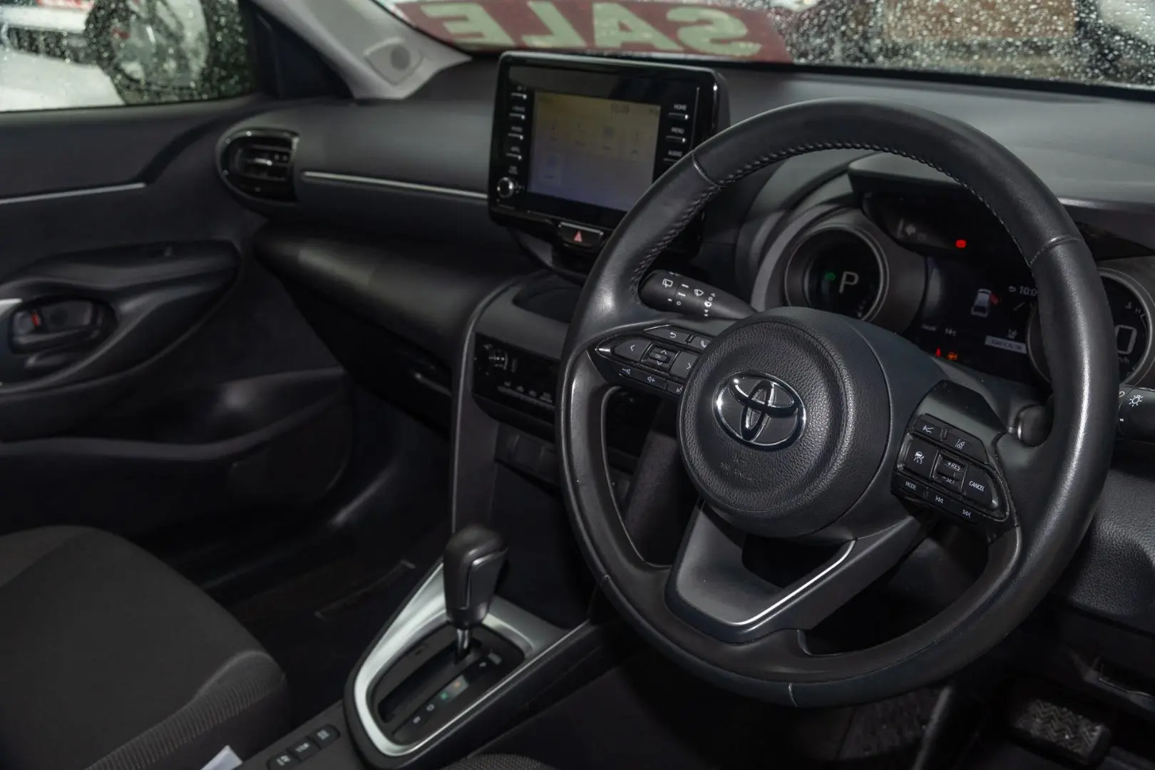 2023 Toyota Yaris Cross Gallery Image 7