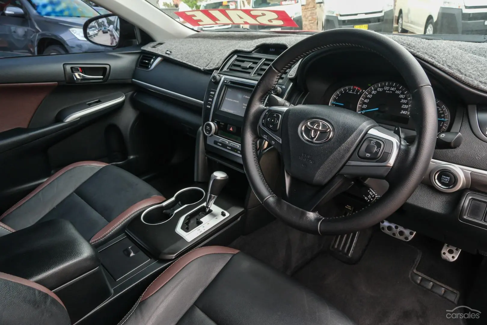 2016 Toyota Camry Image 7
