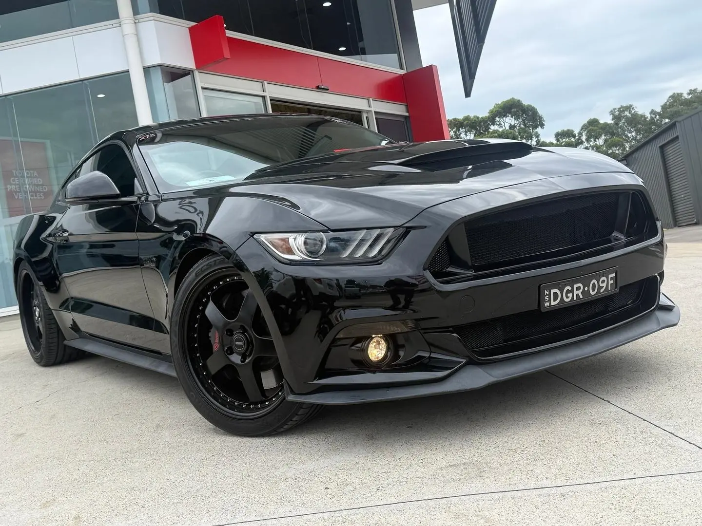 2017 Ford Mustang Image