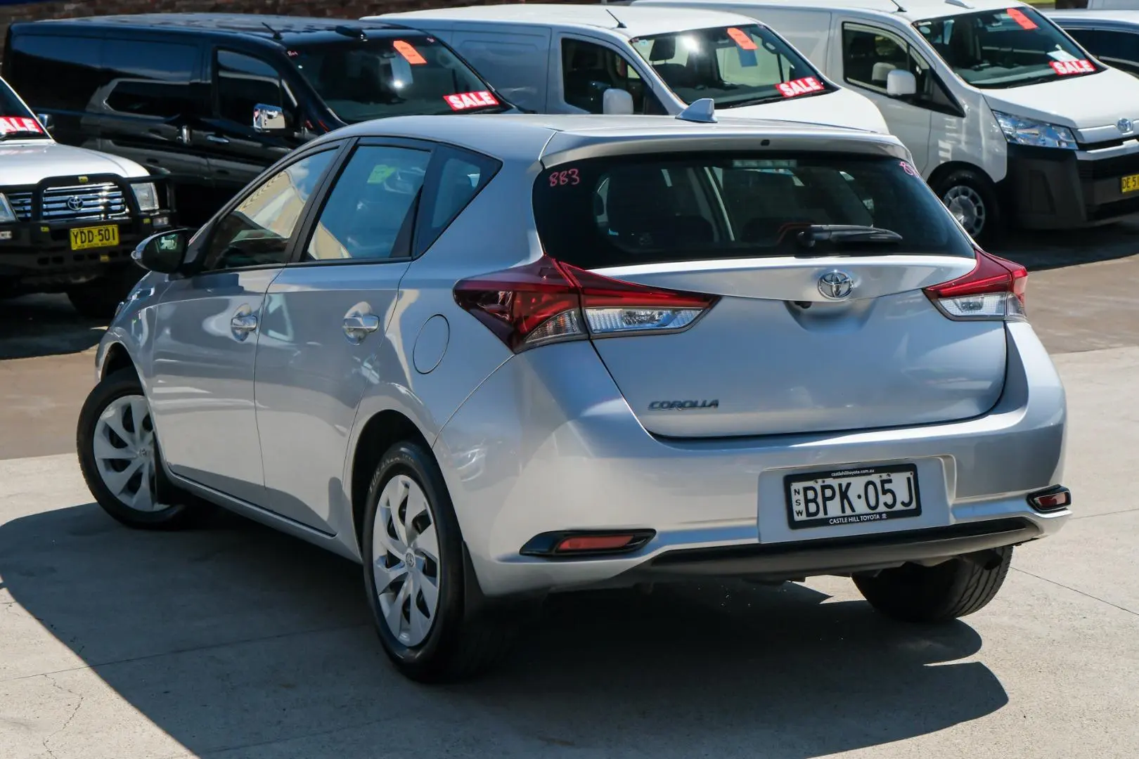 2017 Toyota Corolla Gallery Image 2