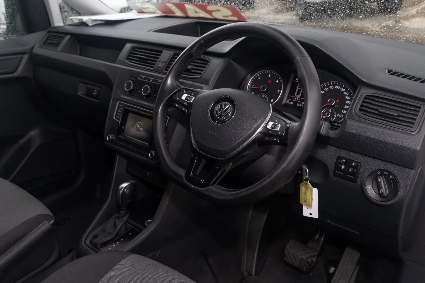 2018 Volkswagen Caddy Gallery Image 7