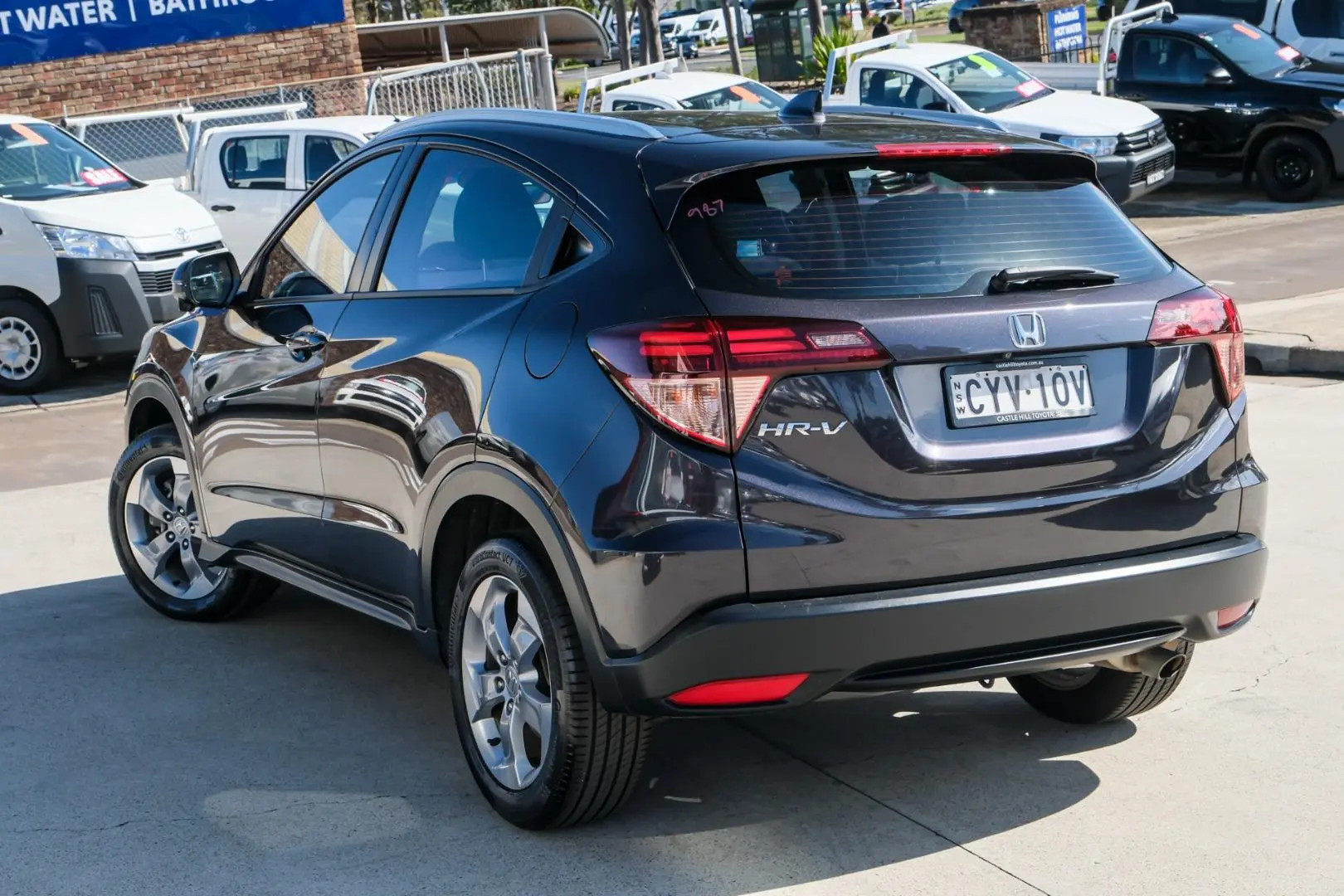 2016 Honda HR-V Image 2