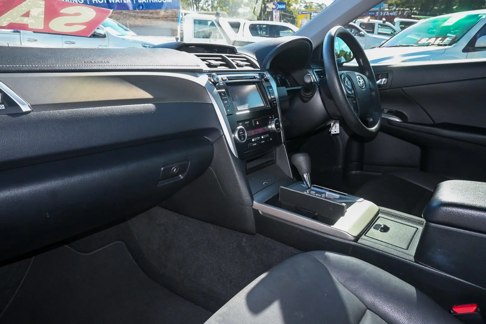 2014 Toyota Aurion Gallery Image 8