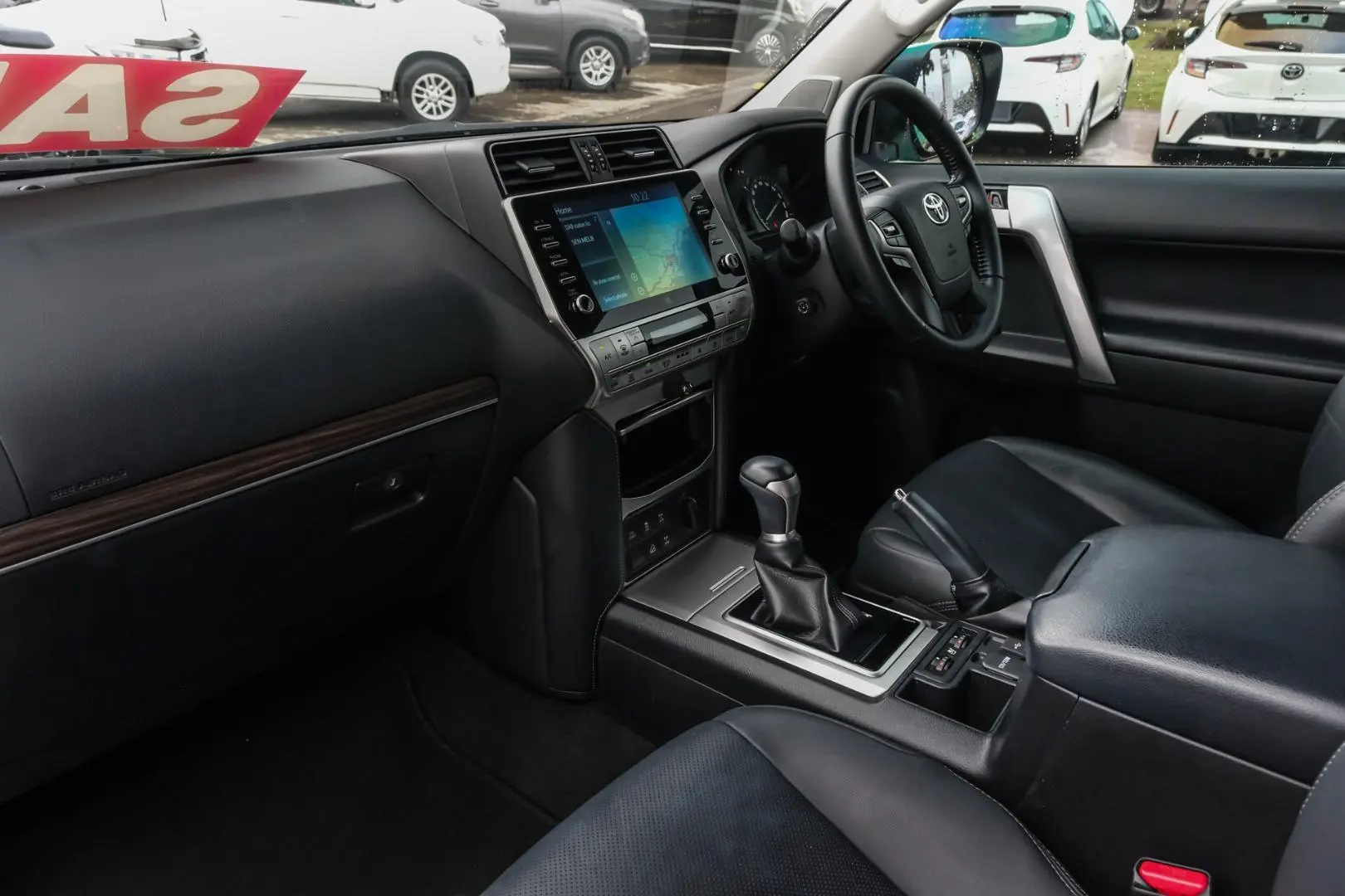 2021 Toyota Landcruiser Prado Gallery Image 8